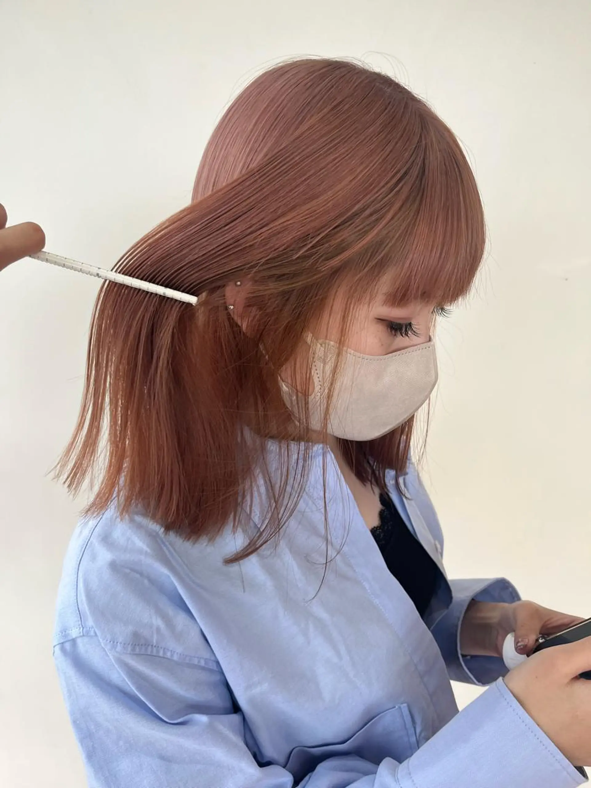セミロング ヘアカラー トリートメント 犬塚 梨花のヘアスタイル