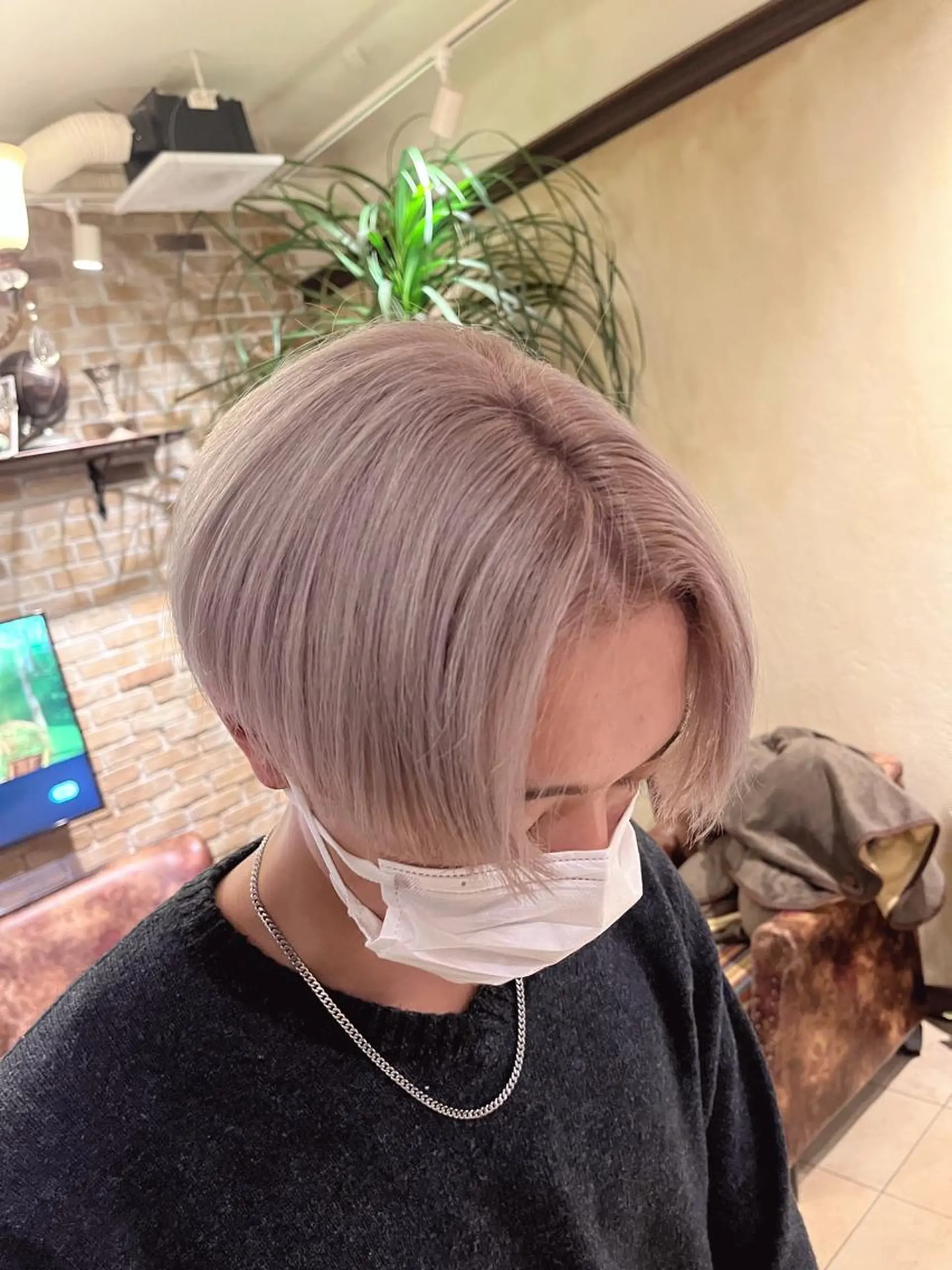 メンズ ヘアカラー 🧡ミルクティー/ レイヤー🧡ショウナのヘアスタイル