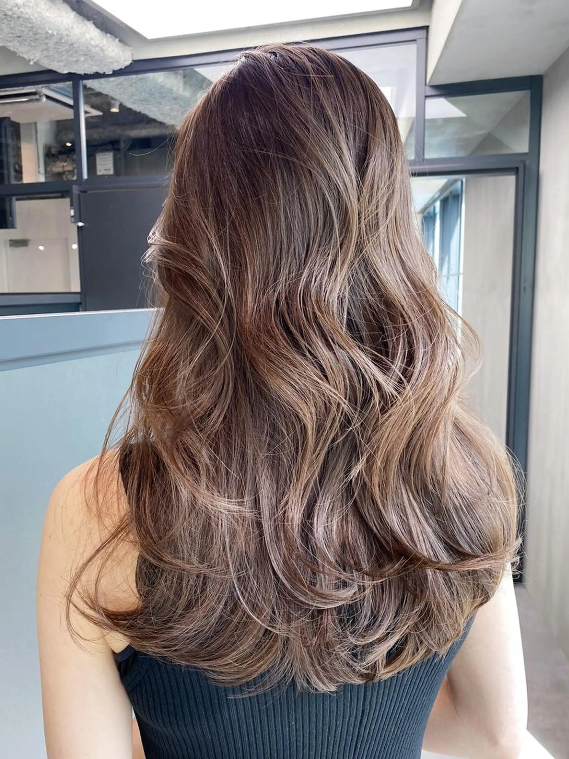 セミロング カラー グレージュ カット ヘアカラー トリートメント ITbyALBUM 中野店のヘアスタイル
