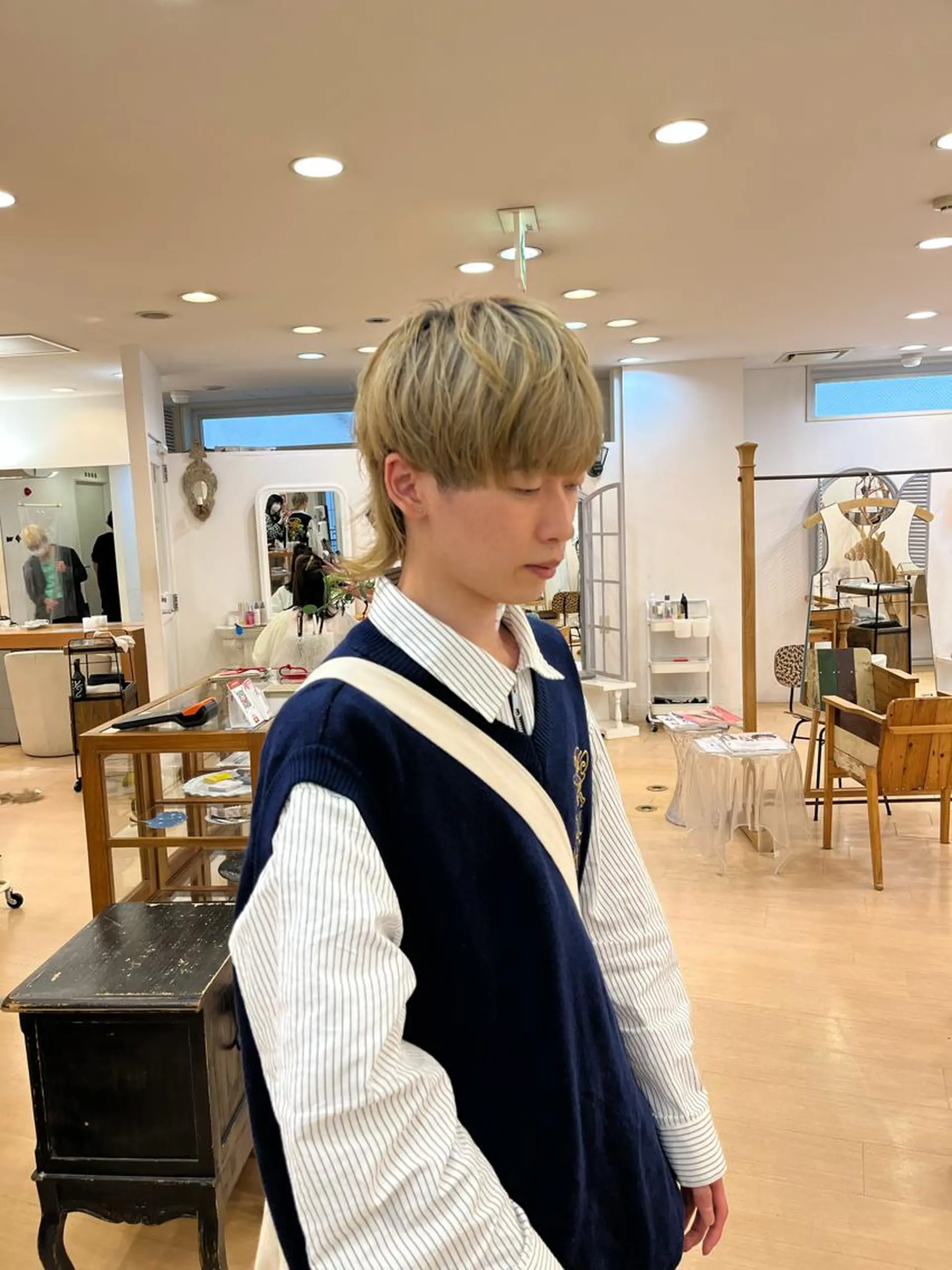メンズ メンズハイトーン メンズウルフカット ウルフカット カット パーマ 💠つたふうか/ 韓国/メンズヘア💠のヘアスタイル