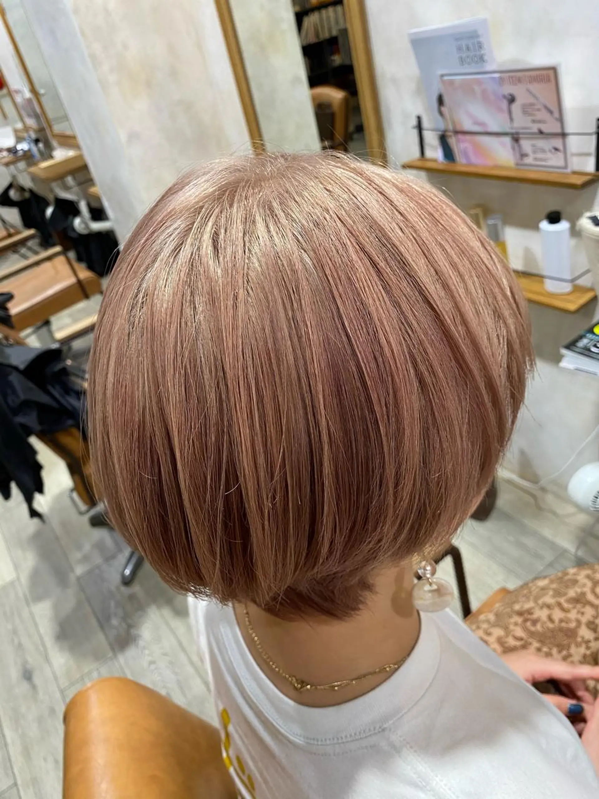 カラー メンズ メンズブリーチ ベージュカラー ブリーチ ピンクカラー ピンクベージュ 安部 真輝のヘアスタイル