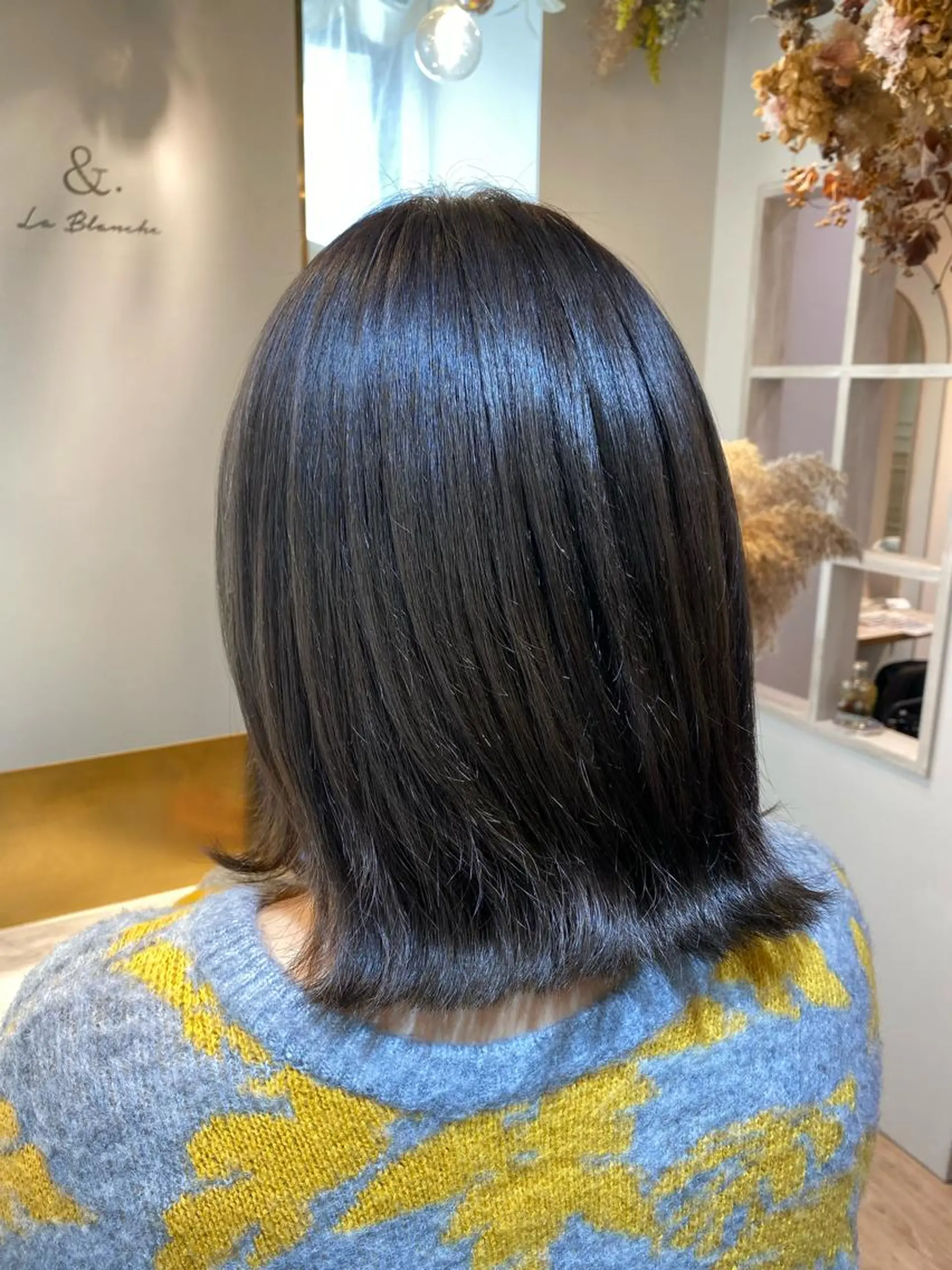 ショート momoka .yのヘアスタイル