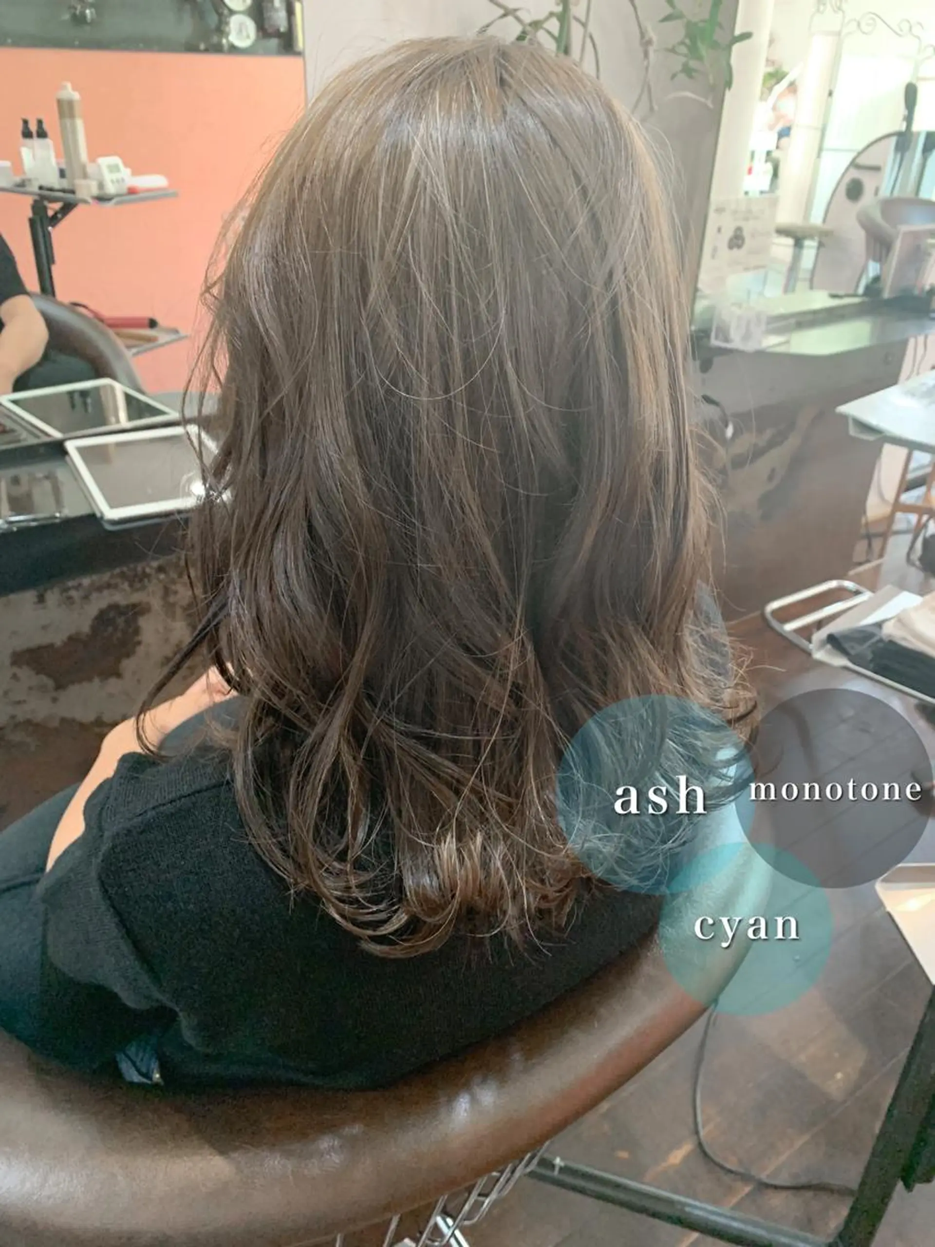 セミロング カラー ブリーチ 透明感カラー ブリーチなしカラー カット ヘアカラー トリートメント dekujin【ジェクイン】所属・角戸 りおのヘアスタイル