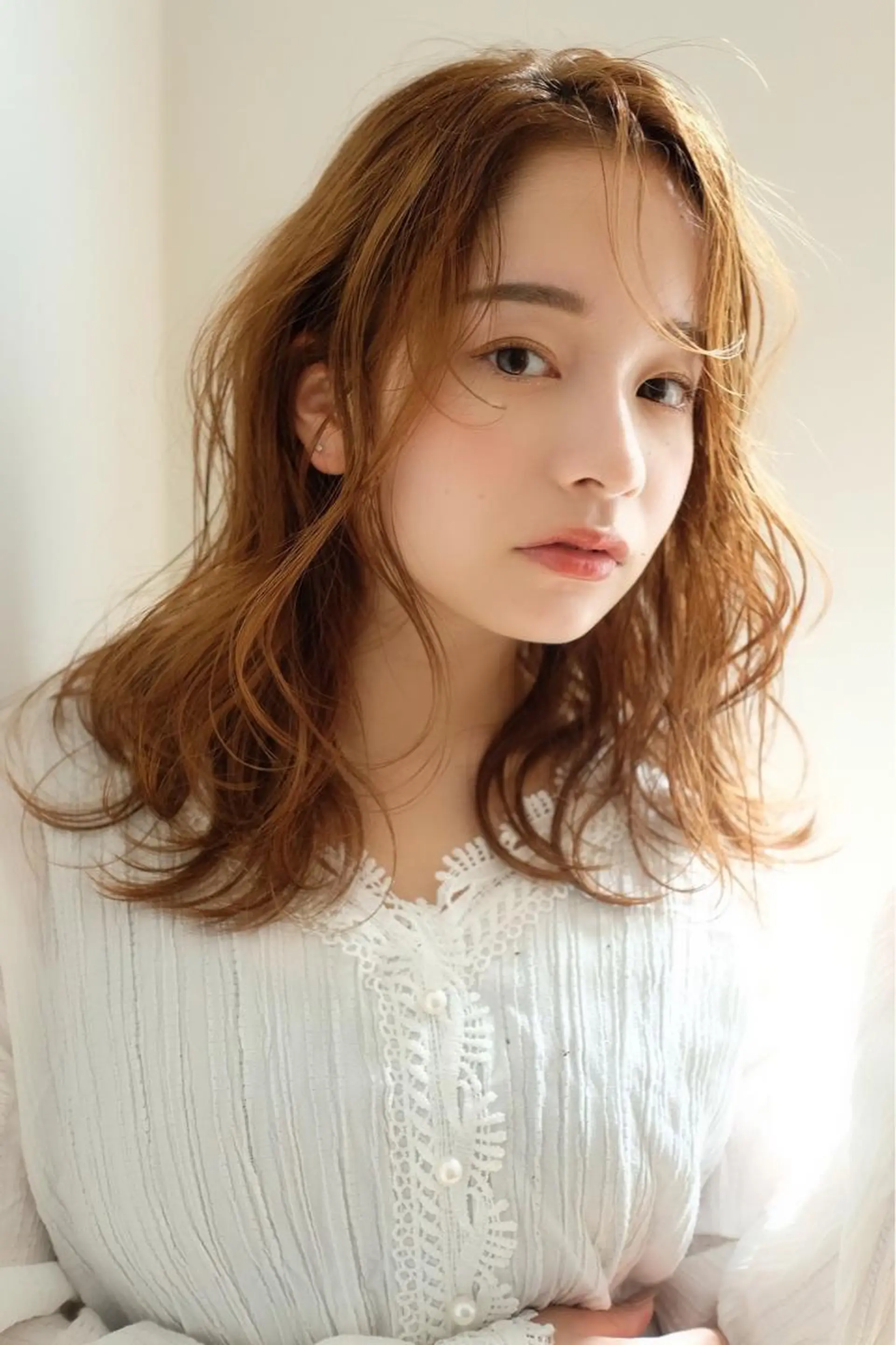 ミディアム カット ヘアカラー トリートメント ioe 茶屋町のヘアスタイル