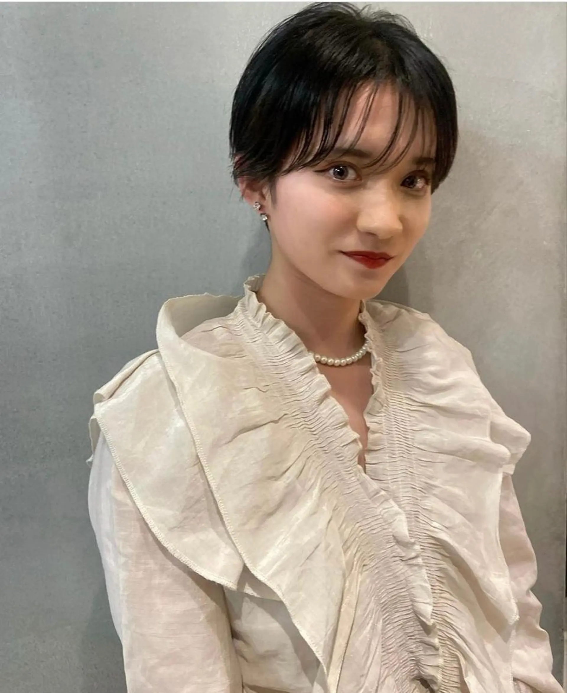 ショート ショートヘア うざバング 松村 澪里のヘアスタイル