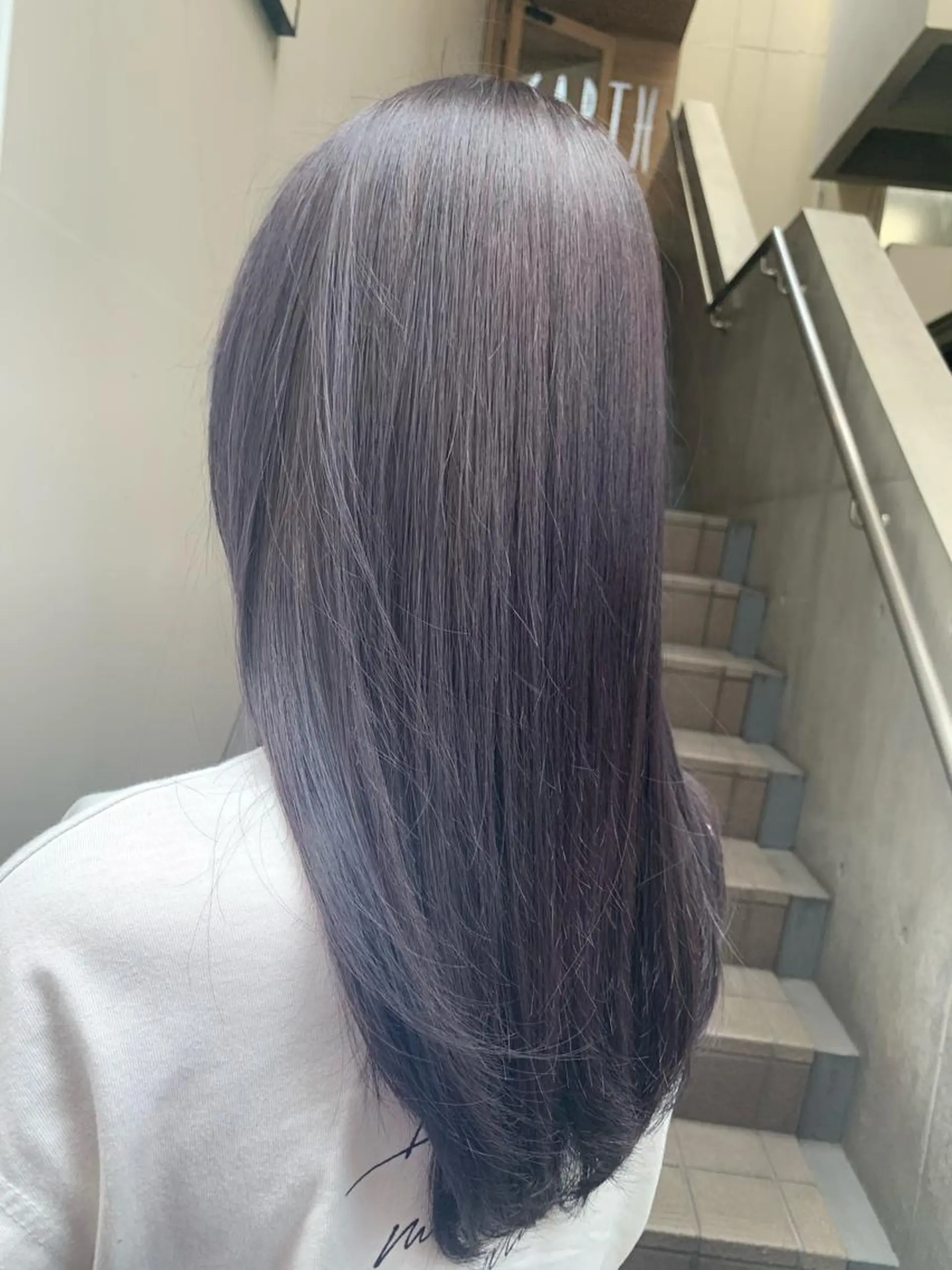 ロング カラー カット ヘアカラー トリートメント 乾かすだけでサラ艶に /髪質改善西村涼太のヘアスタイル