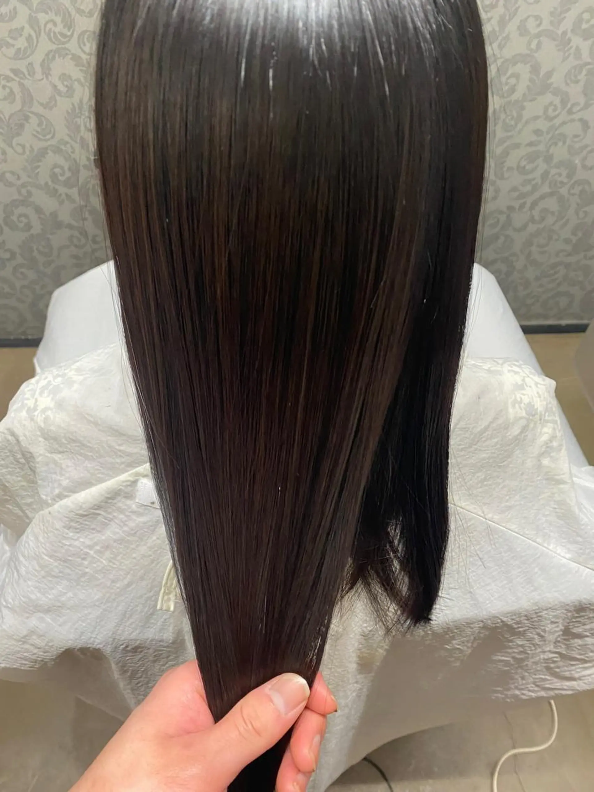 セミロング カット 縮毛矯正 佐藤 はるとのヘアスタイル