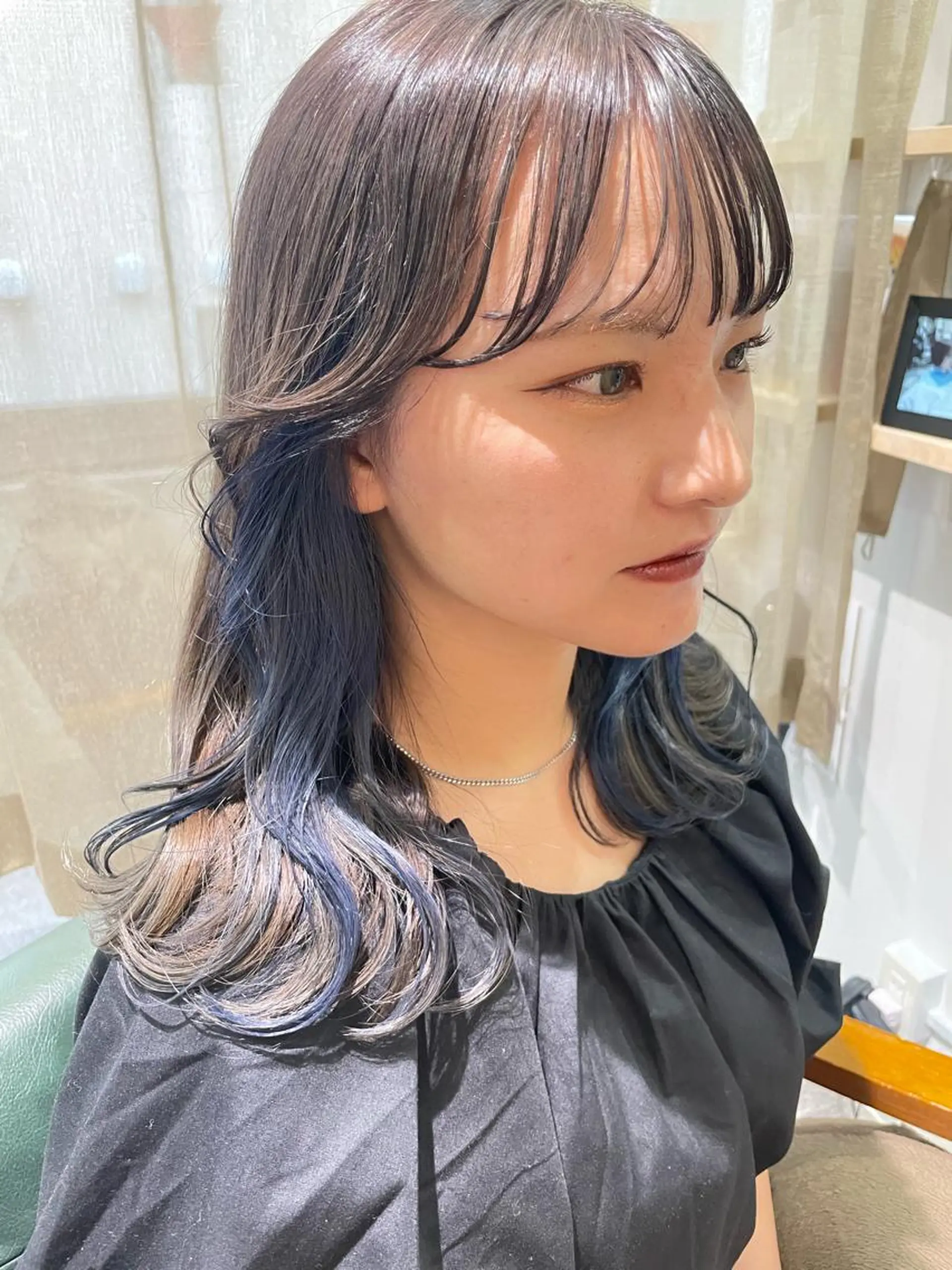 セミロング カット ヘアカラー トリートメント ayaka レイヤー/髪質改善のヘアスタイル