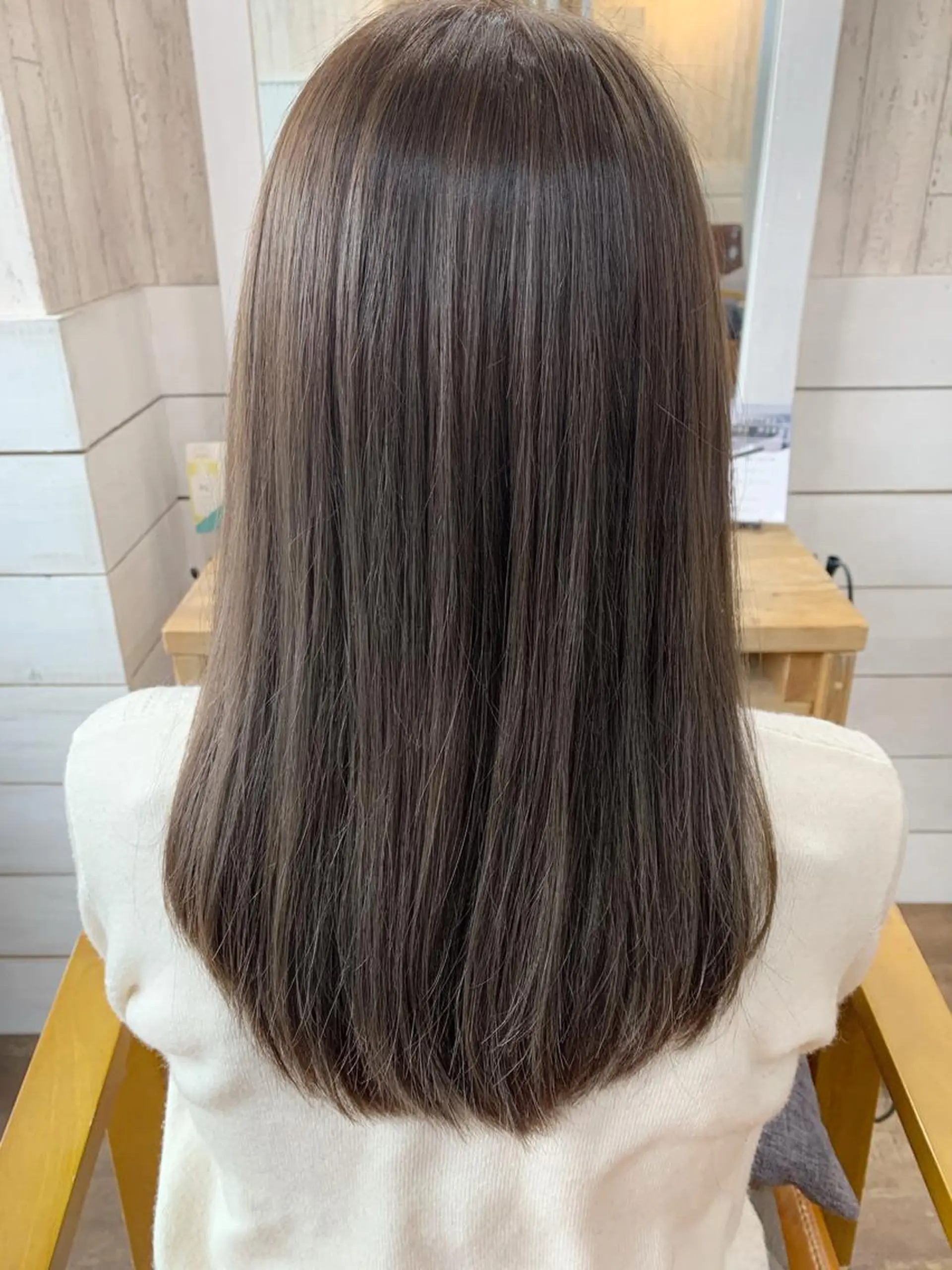 ロング カラー ダブルカラー イヤリングカラー ハイライトカラー イルミナカラー インナーカラー ダブルカラー　/ インナーカラーMiiのヘアスタイル