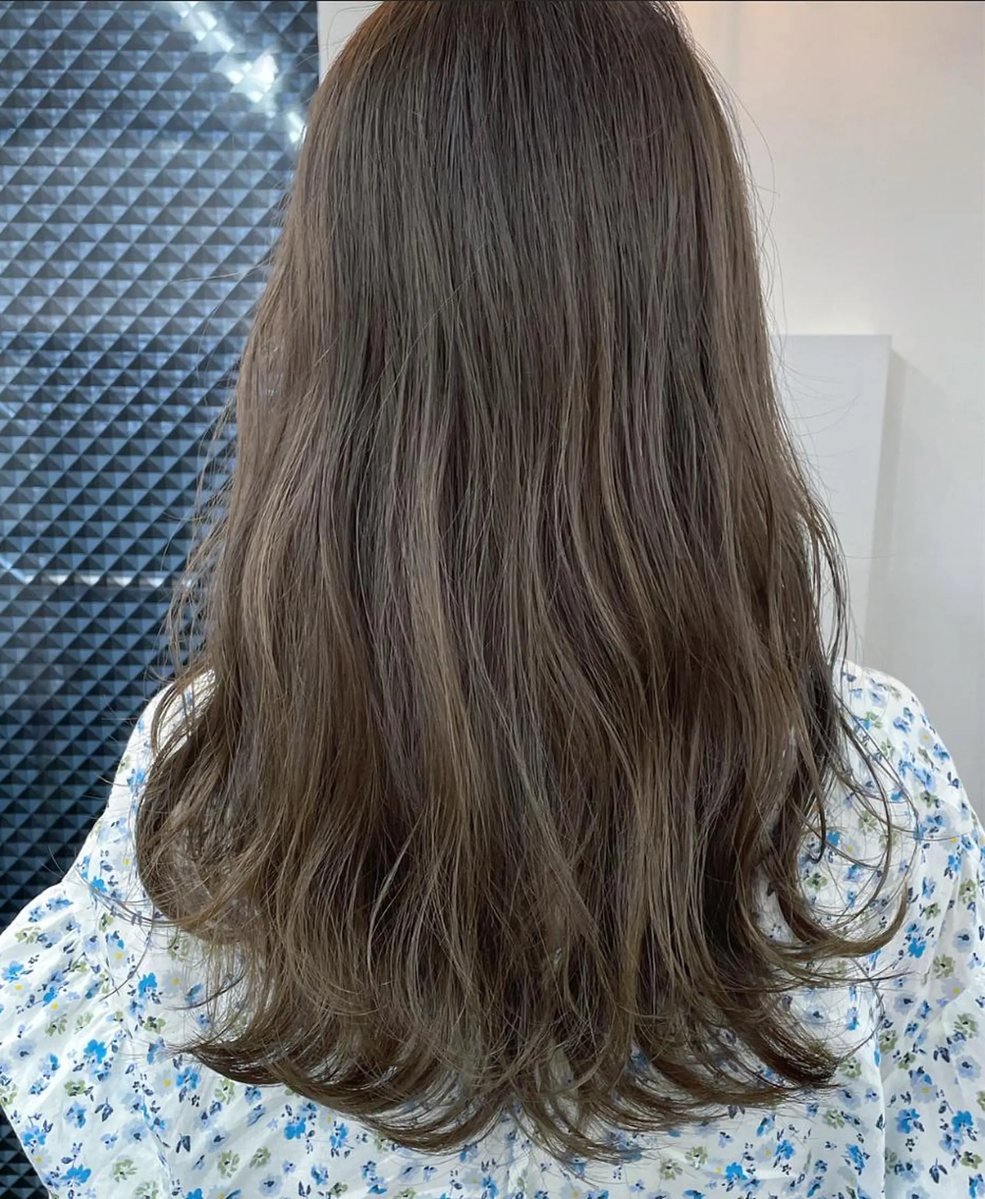 ロング ヘアカラー 🌼たけや みのり🌿のヘアスタイル