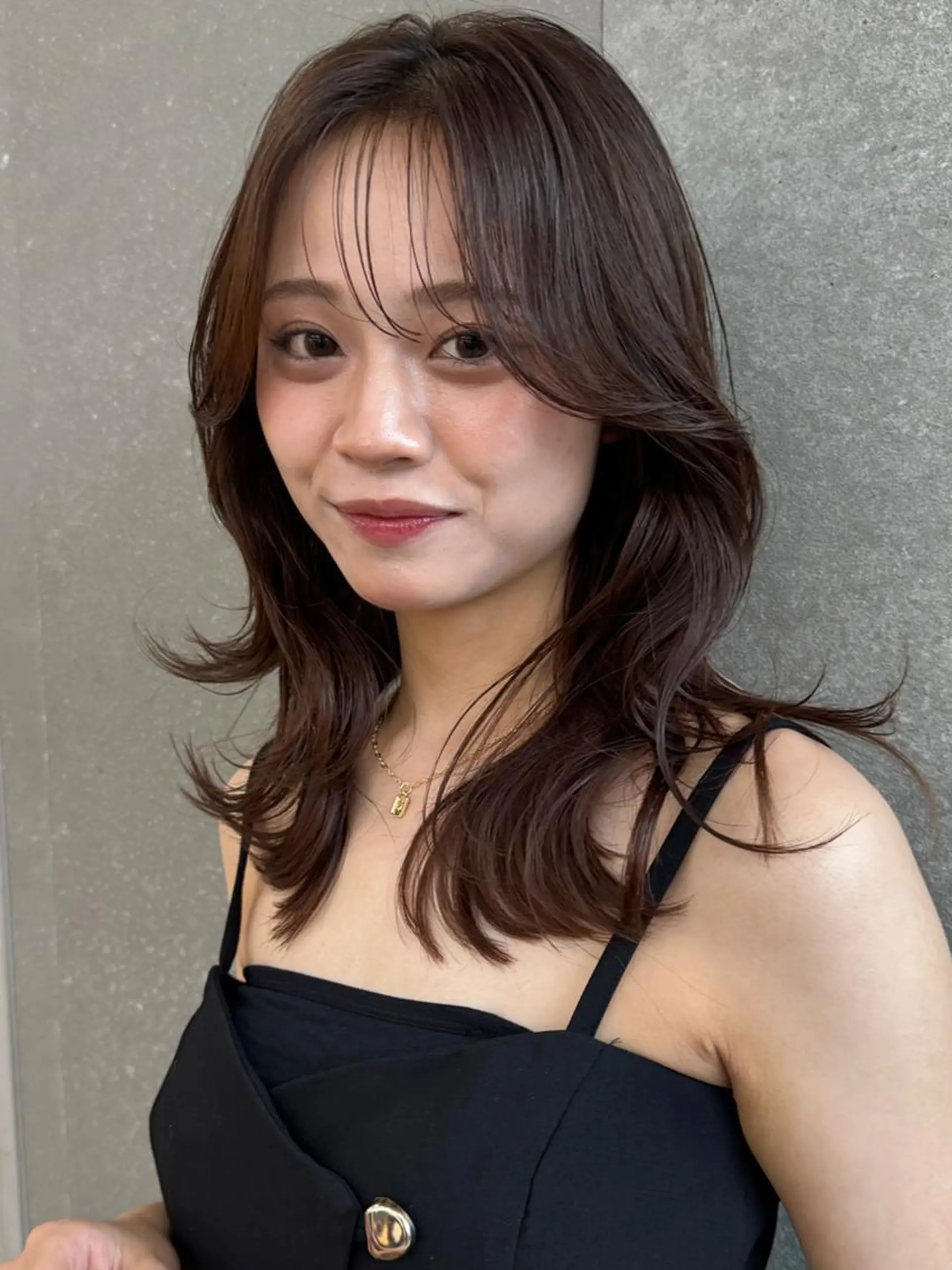 セミロング カラー カット ヘアカラー トリートメント ヘアセット レイヤー＆カラー 人気美容師倉崎涼のヘアスタイル