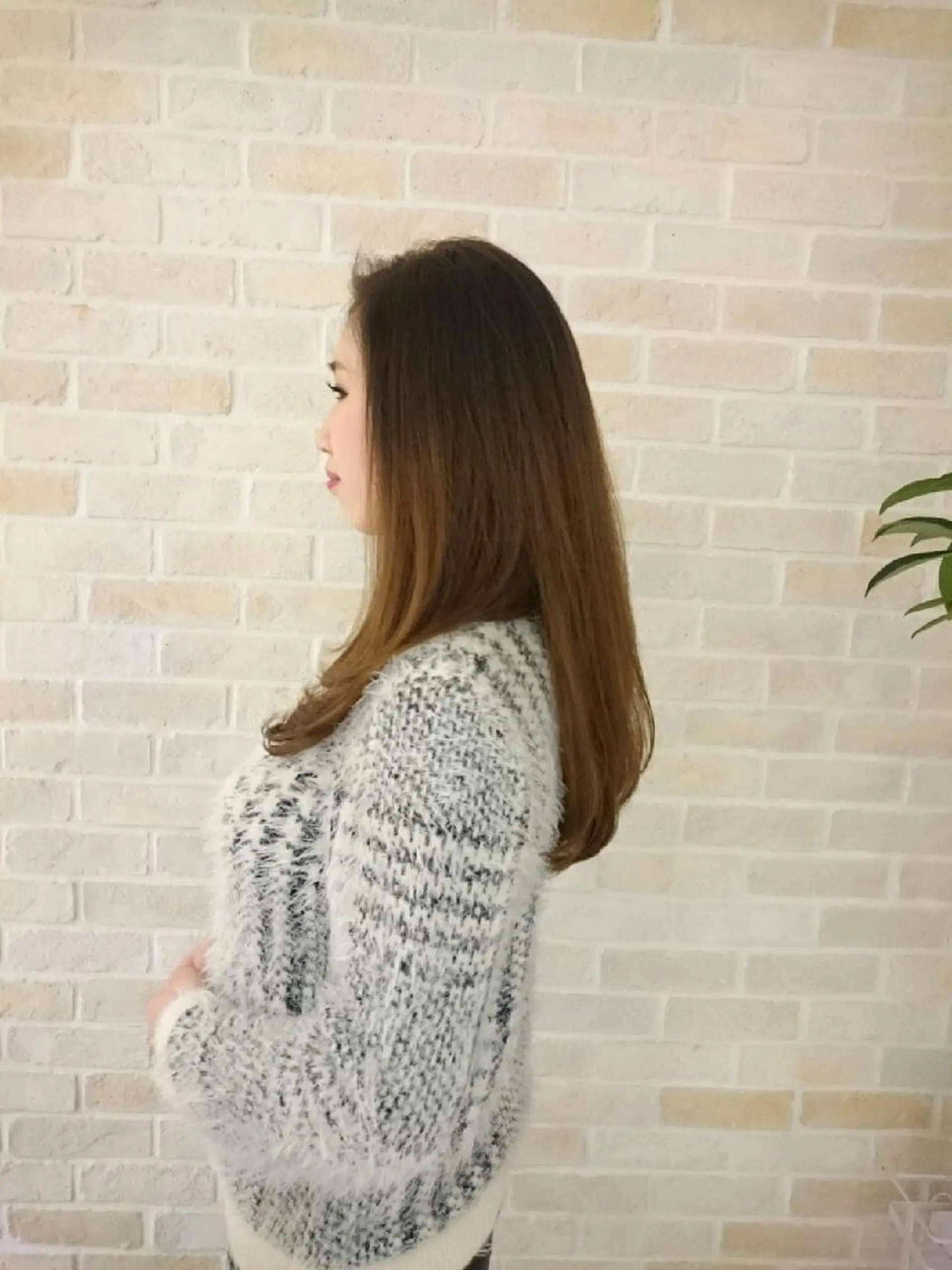 ロング カラー MaisonAmili所属・乕谷 美潮のヘアスタイル