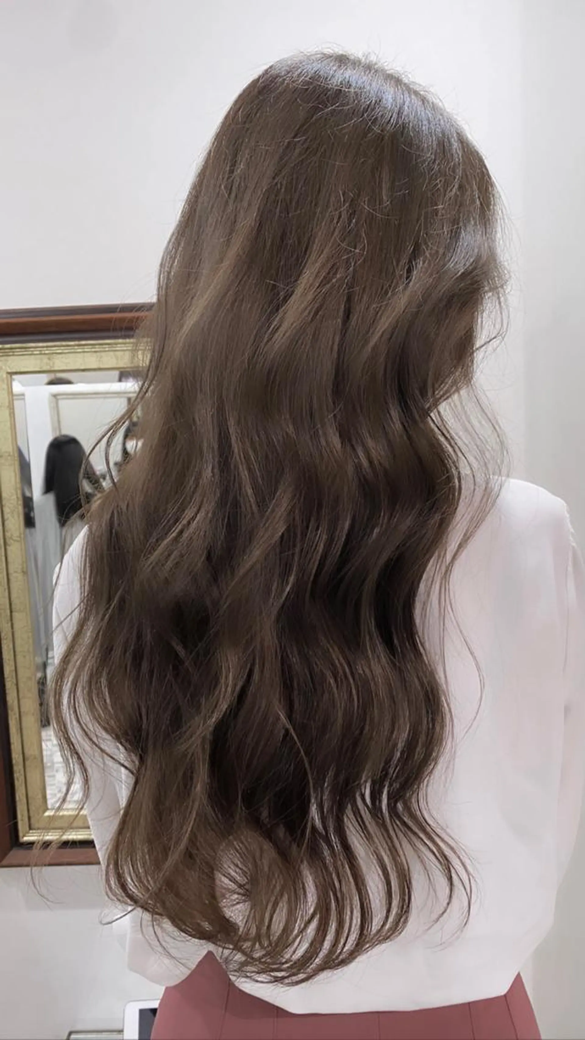 ロング カラー カット ヘアカラー トリートメント 👑圧倒的カラー👑 佐々木祐希のヘアスタイル