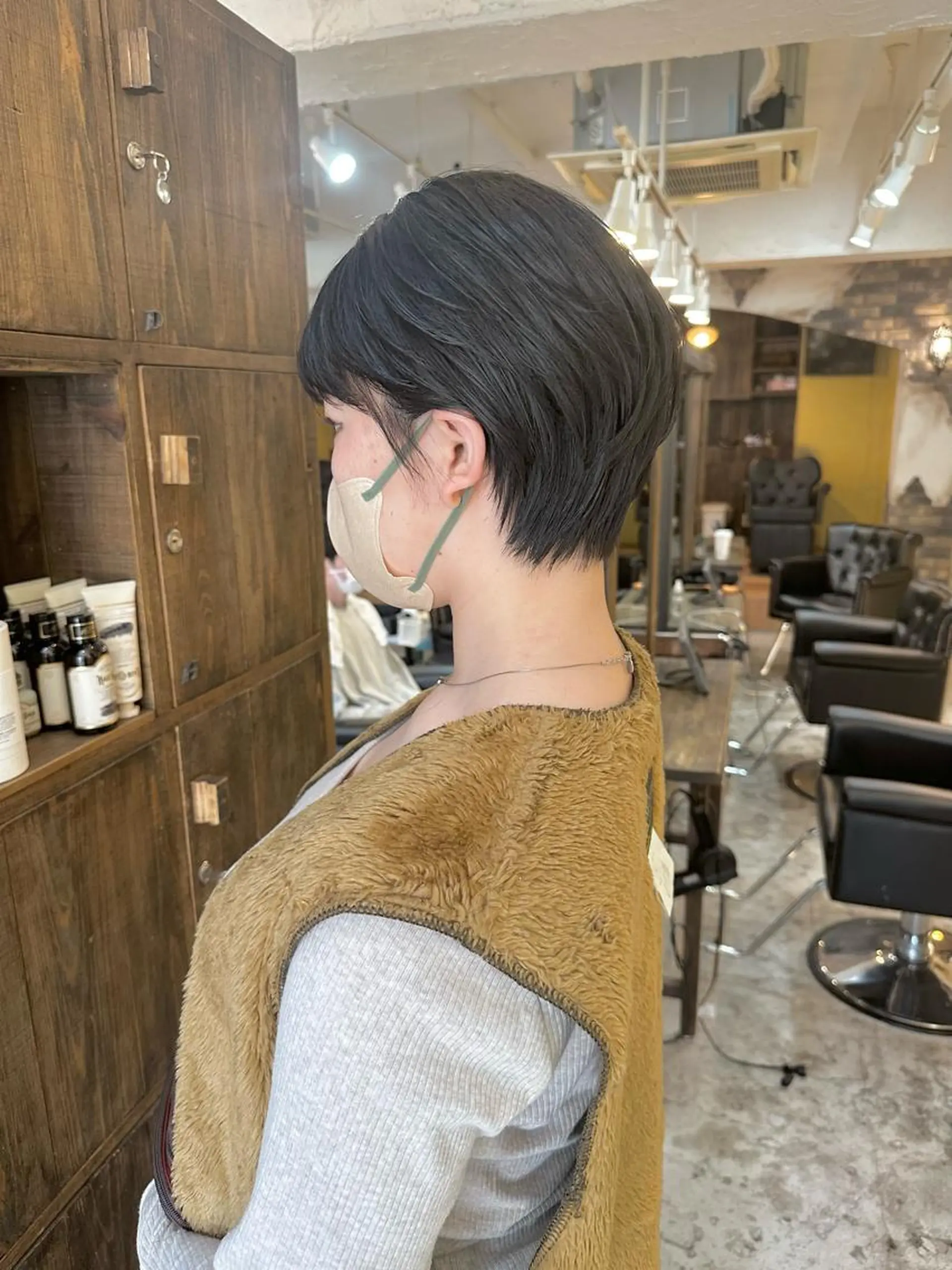 ショート カラー ショートボブ ボブ ショートヘア カット ヘアカラー トリートメント ボブ/ショート/縮毛 /レイヤー/内山翔太のヘアスタイル