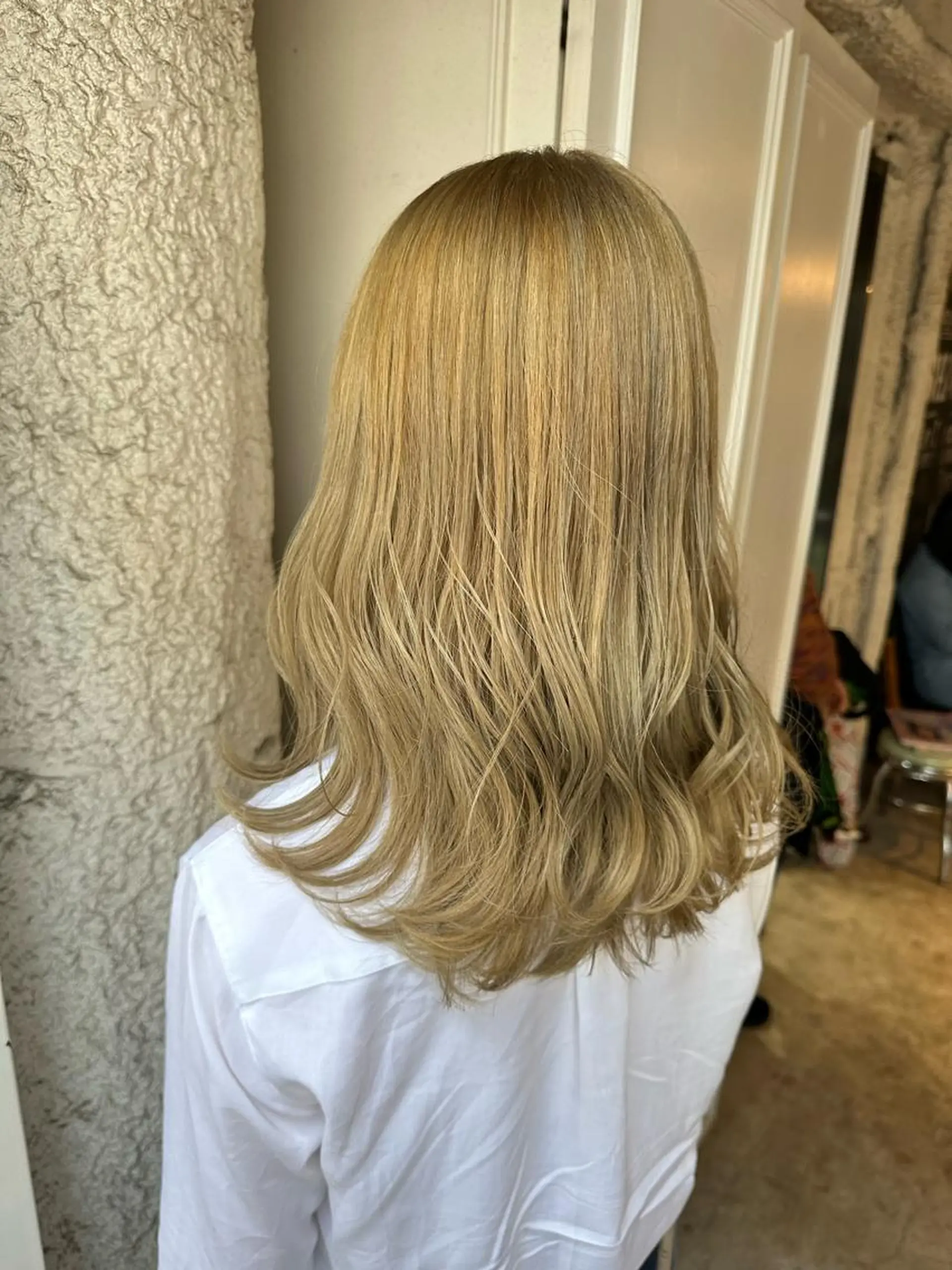 セミロング 顔まわりレイヤー 韓国風ヘア レイヤーカット ローレイヤー 縮毛矯正 カット ヘアカラー トリートメント Masena所属・【必ず似合わせます】 川口航平のヘアスタイル