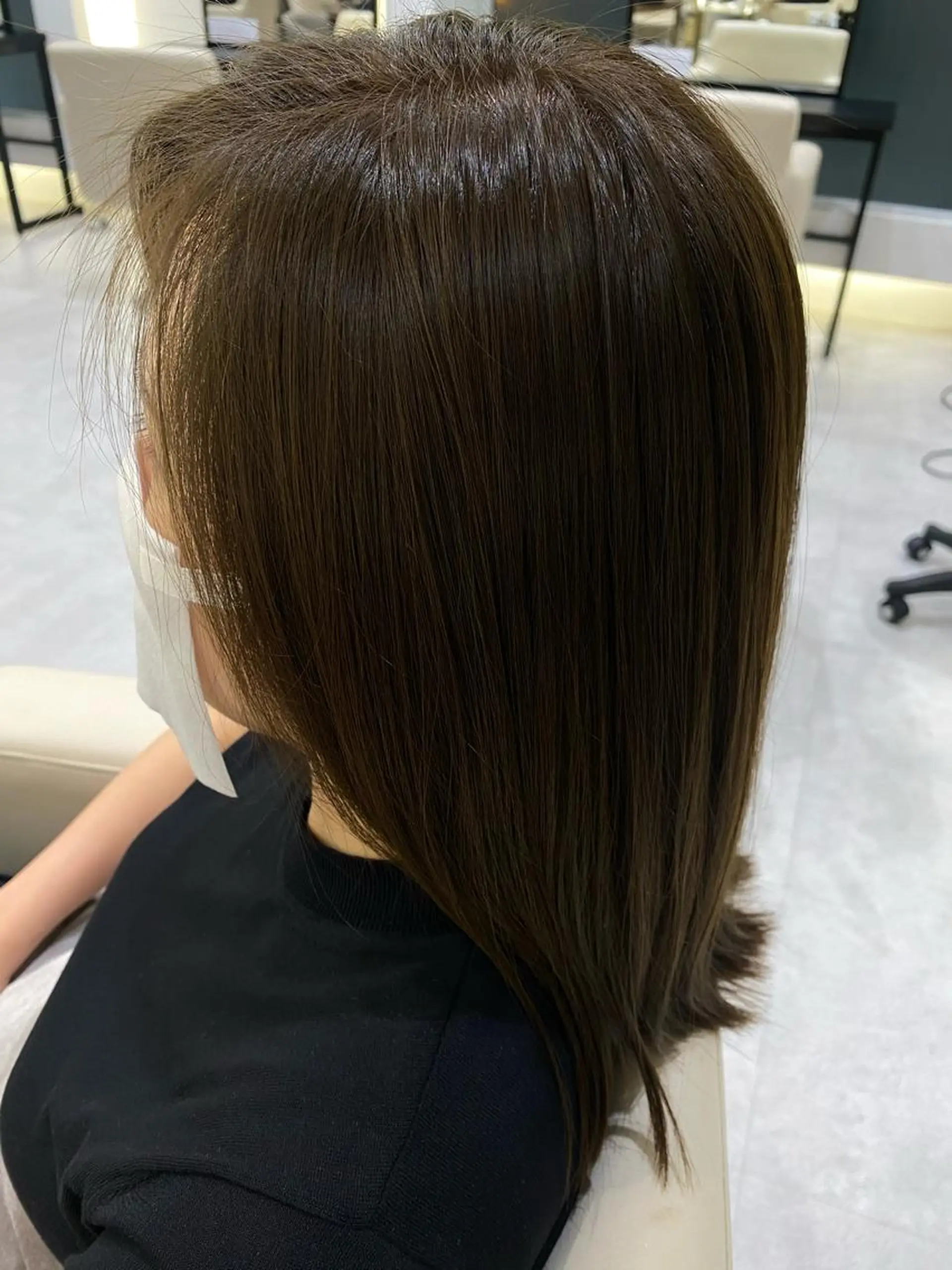 ロング カラー ベージュカラー コルソケーツー　梅田茶屋町(corso k-two)所属・三村 さゆみのヘアスタイル