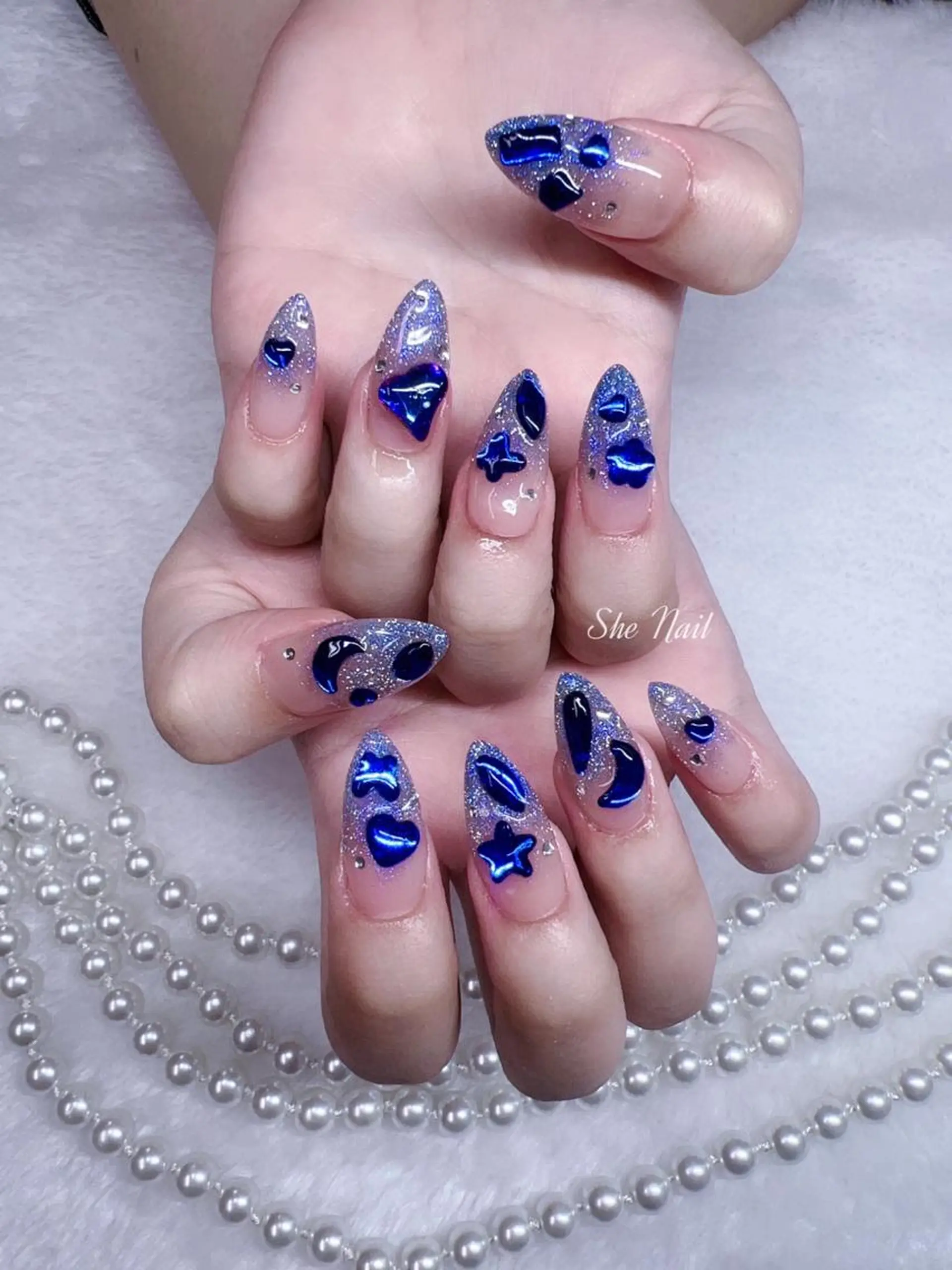ネイル チークネイル 長さ出し マグネットネイル 持ち込み ワンカラーネイル ハンドネイル She   Nail所属・ISA_ BELLAのネイルデザイン