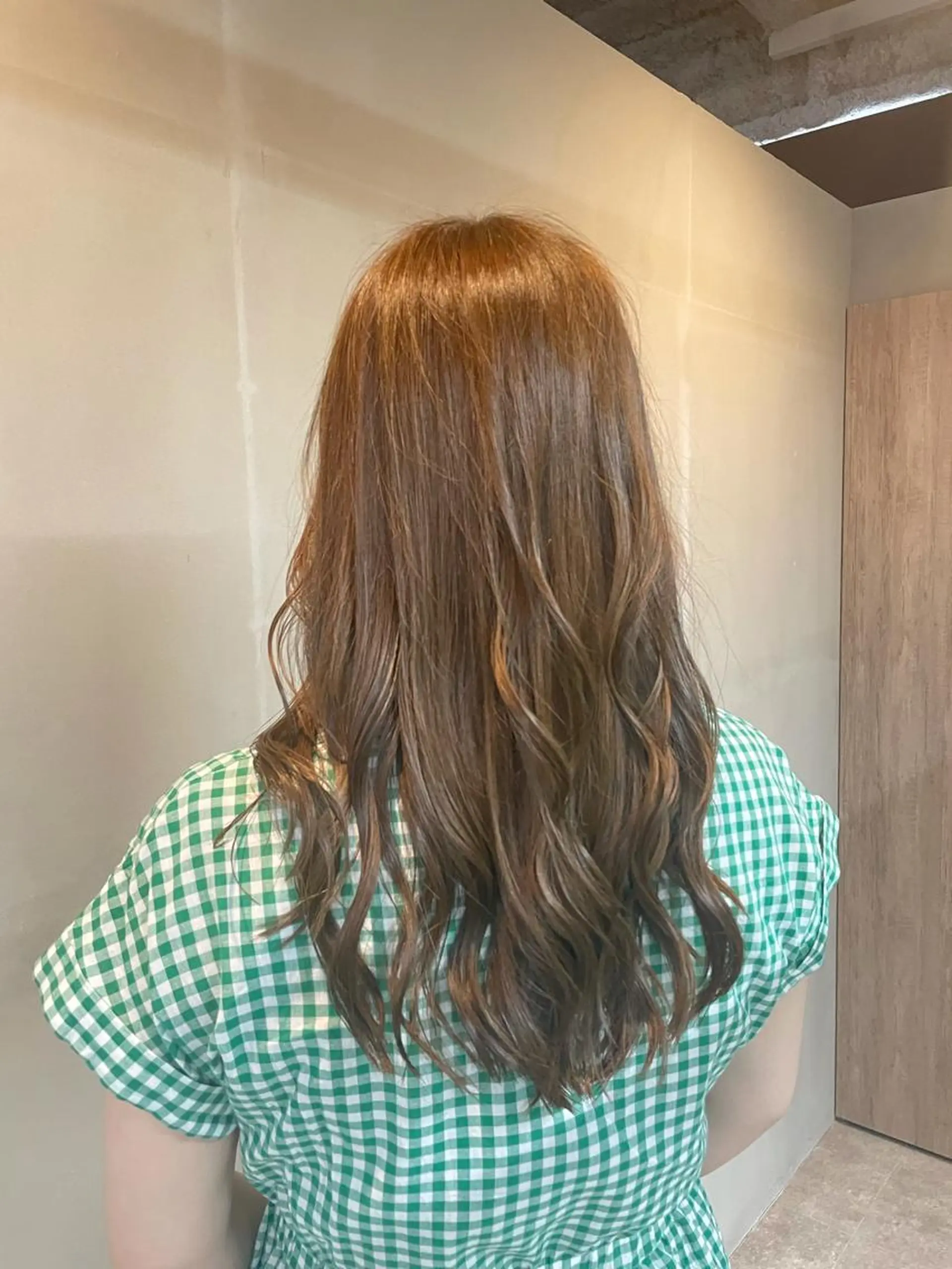 ロング カラー パーマ アディクシーカラー ベージュカラー Men's hair salon First 中百舌鳥店所属・First なかもず 店 YUKIのヘアスタイル