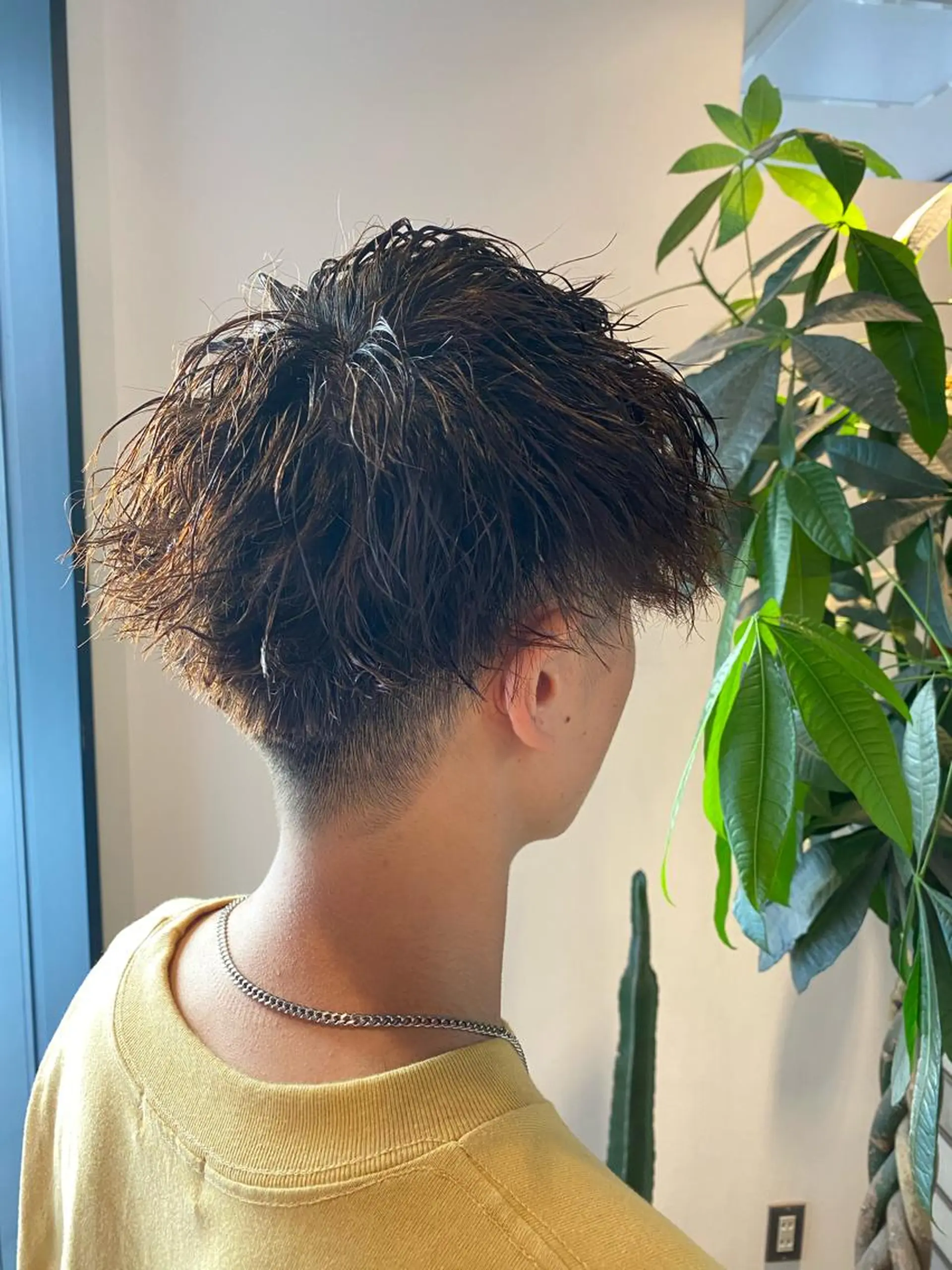 パーマ メンズ カット パーマ 【博多ハイライトカラ ー】中島啓太のヘアスタイル