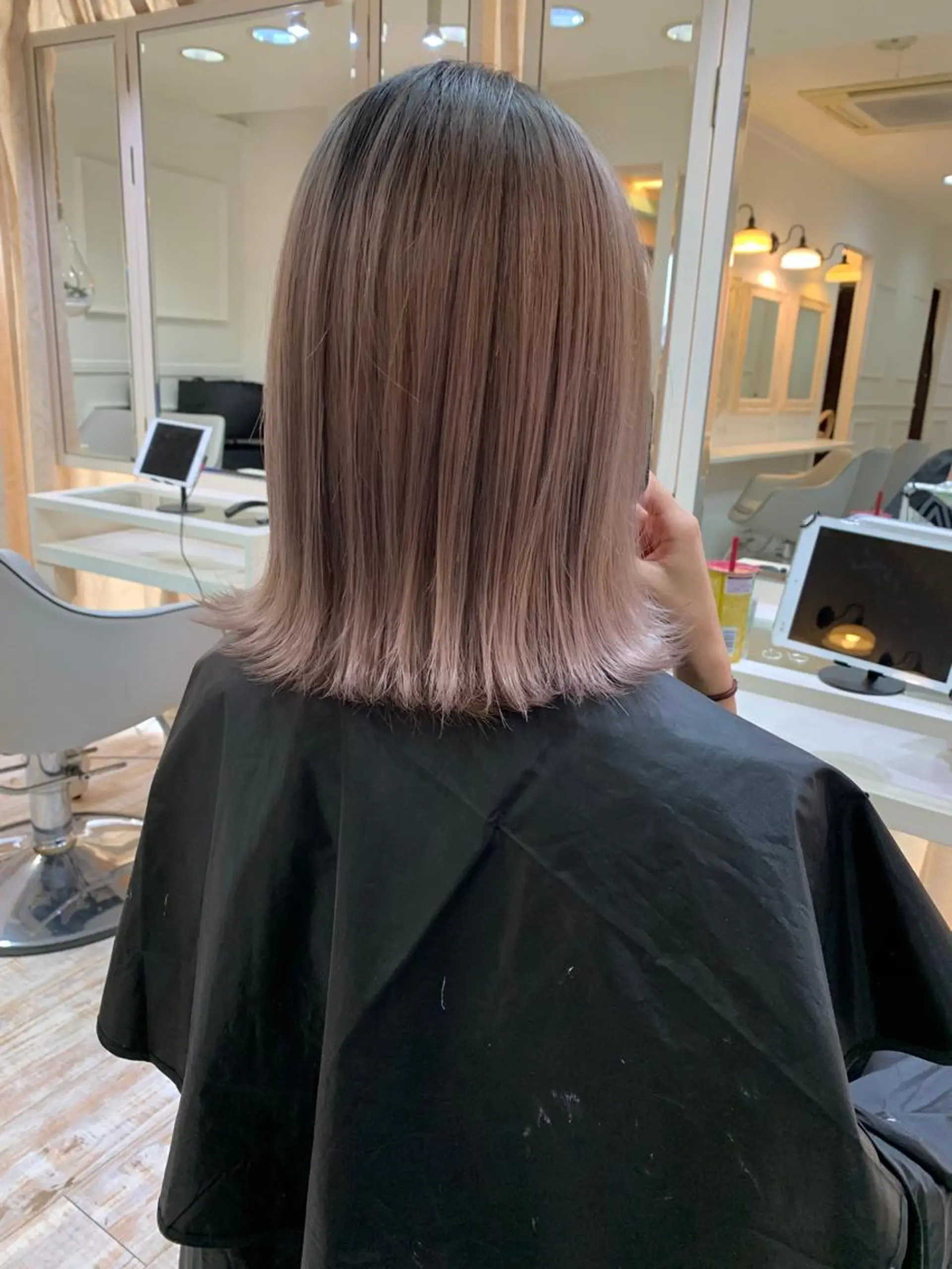 ミディアム Luvu所属・小林 隼人のヘアスタイル