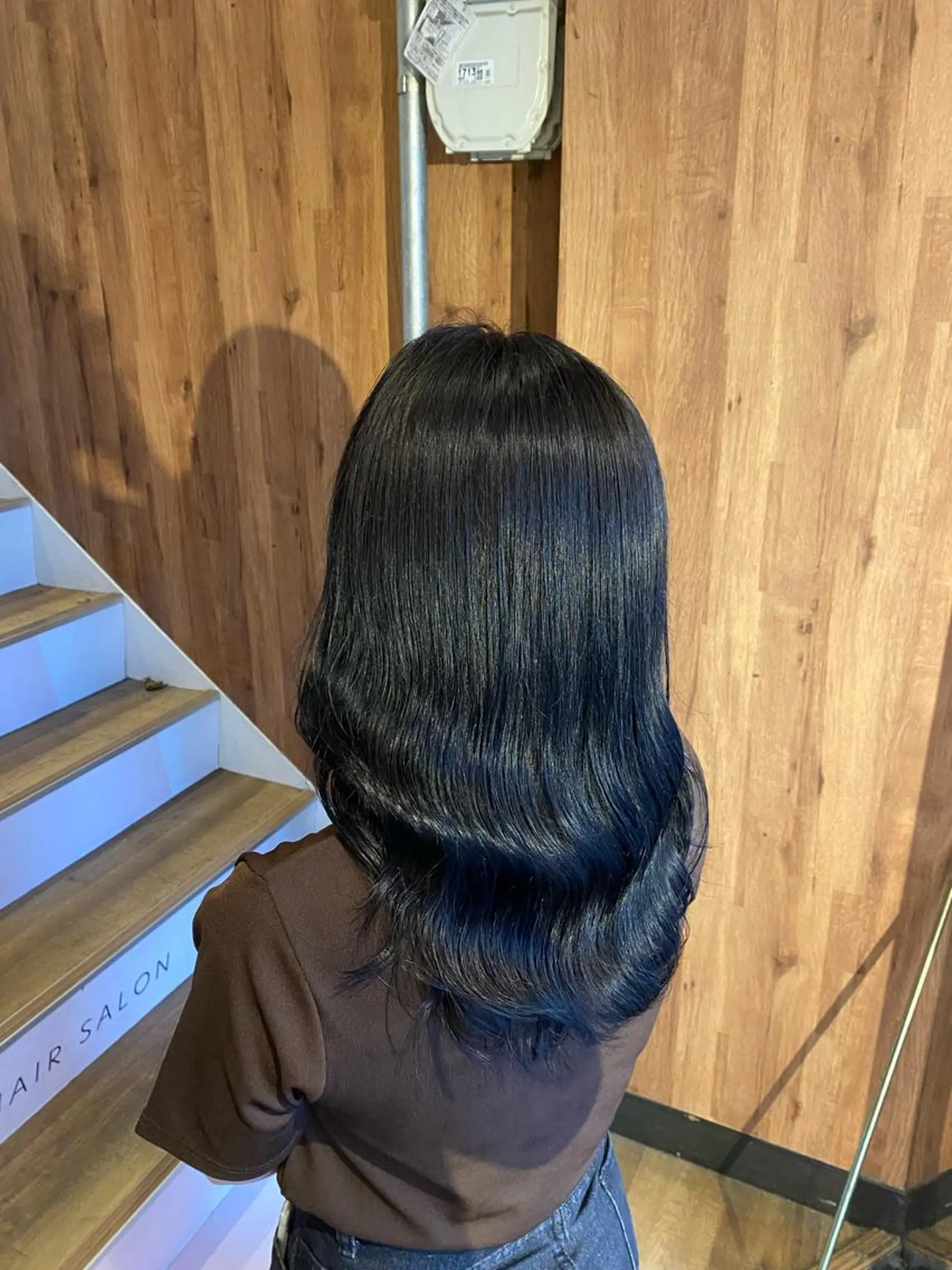 ミディアム アッシュ カット ヘアカラー トリートメント 暗髪透明感カラー/ インナー/小島良太のヘアスタイル