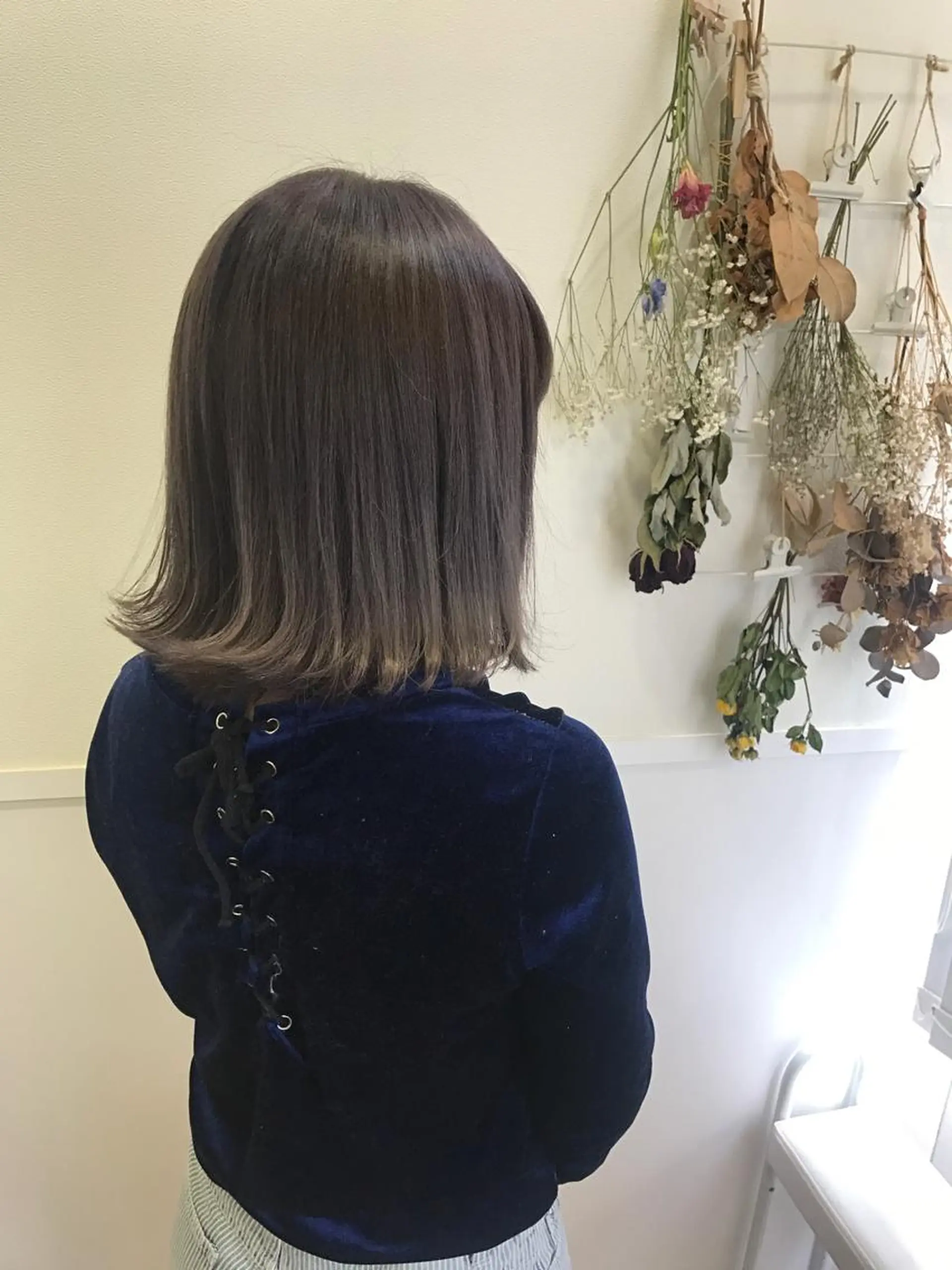 ミディアム カラー ママ美容師まつげ 🤍まき🤍のヘアスタイル