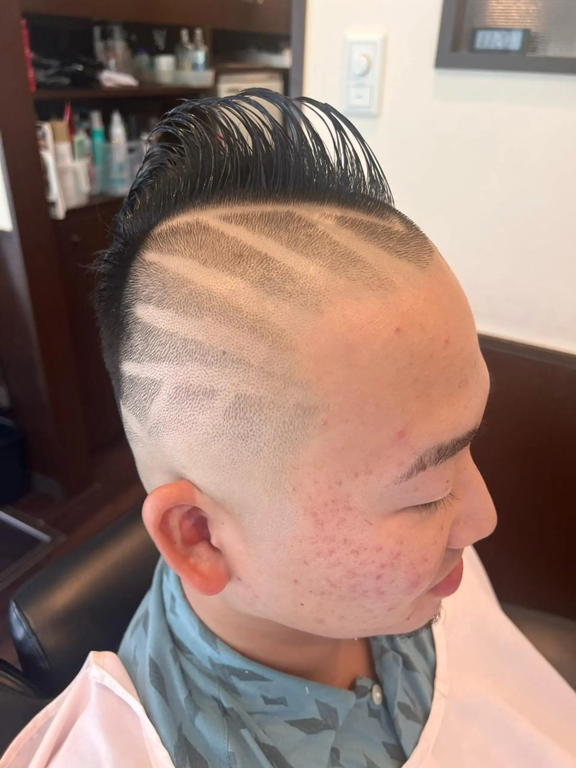 ショート カット 銀座バルビエグラン 角田雅樹（夜限定）のヘアスタイル