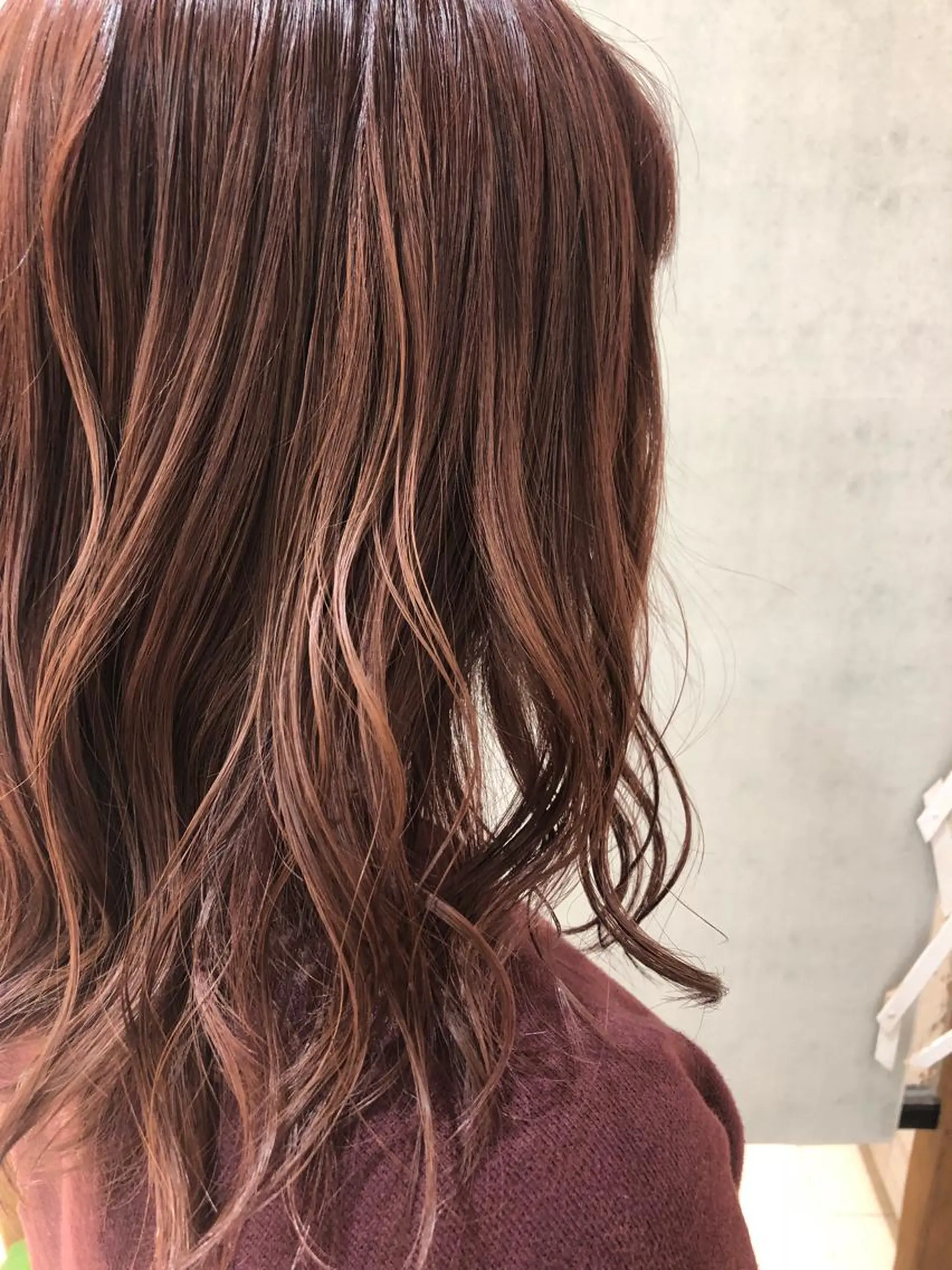 ミディアム カラー 樋渡 侑希のヘアスタイル