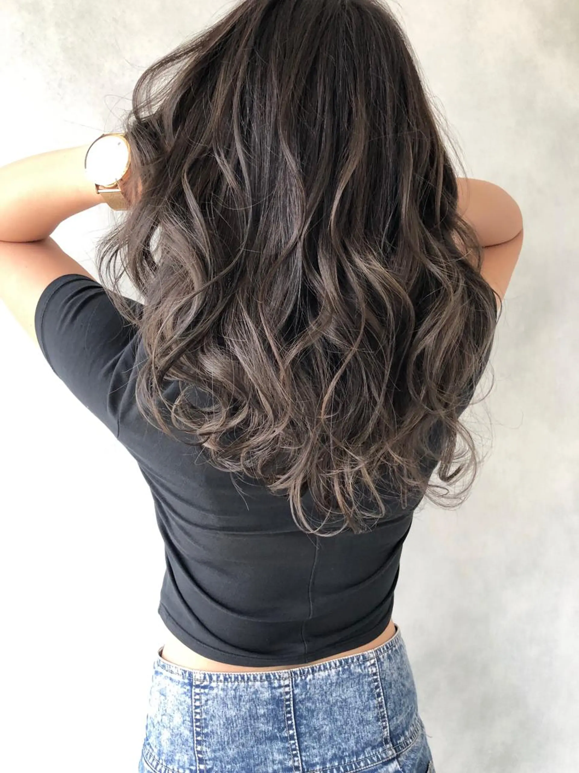 ロング 外国人風カラー ハイライト 小澤大輔 YOLO hairのヘアスタイル