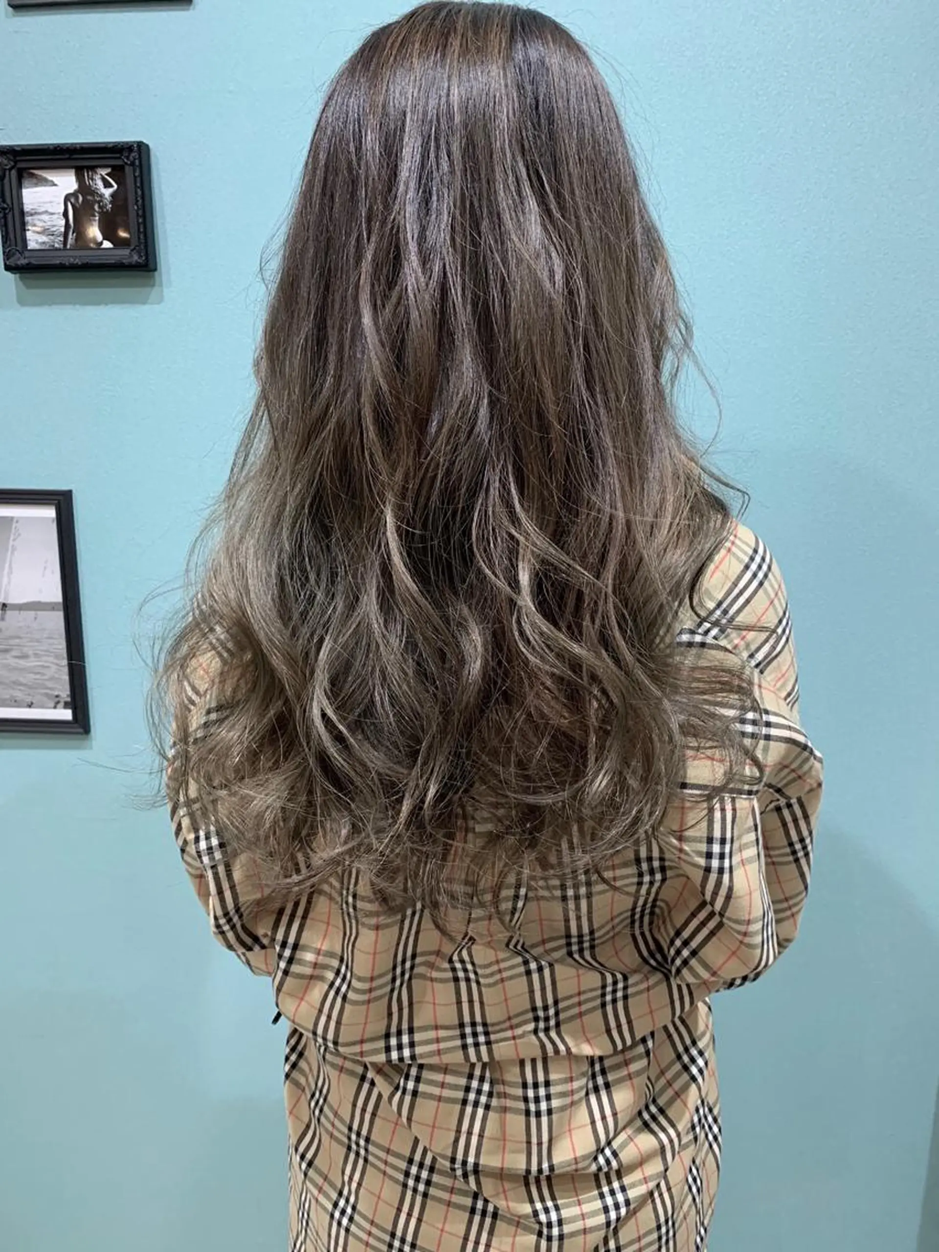 セミロング レイヤーカット ヘアカラー nico 原宿所属・nico【代表】 市川 拓也のヘアスタイル