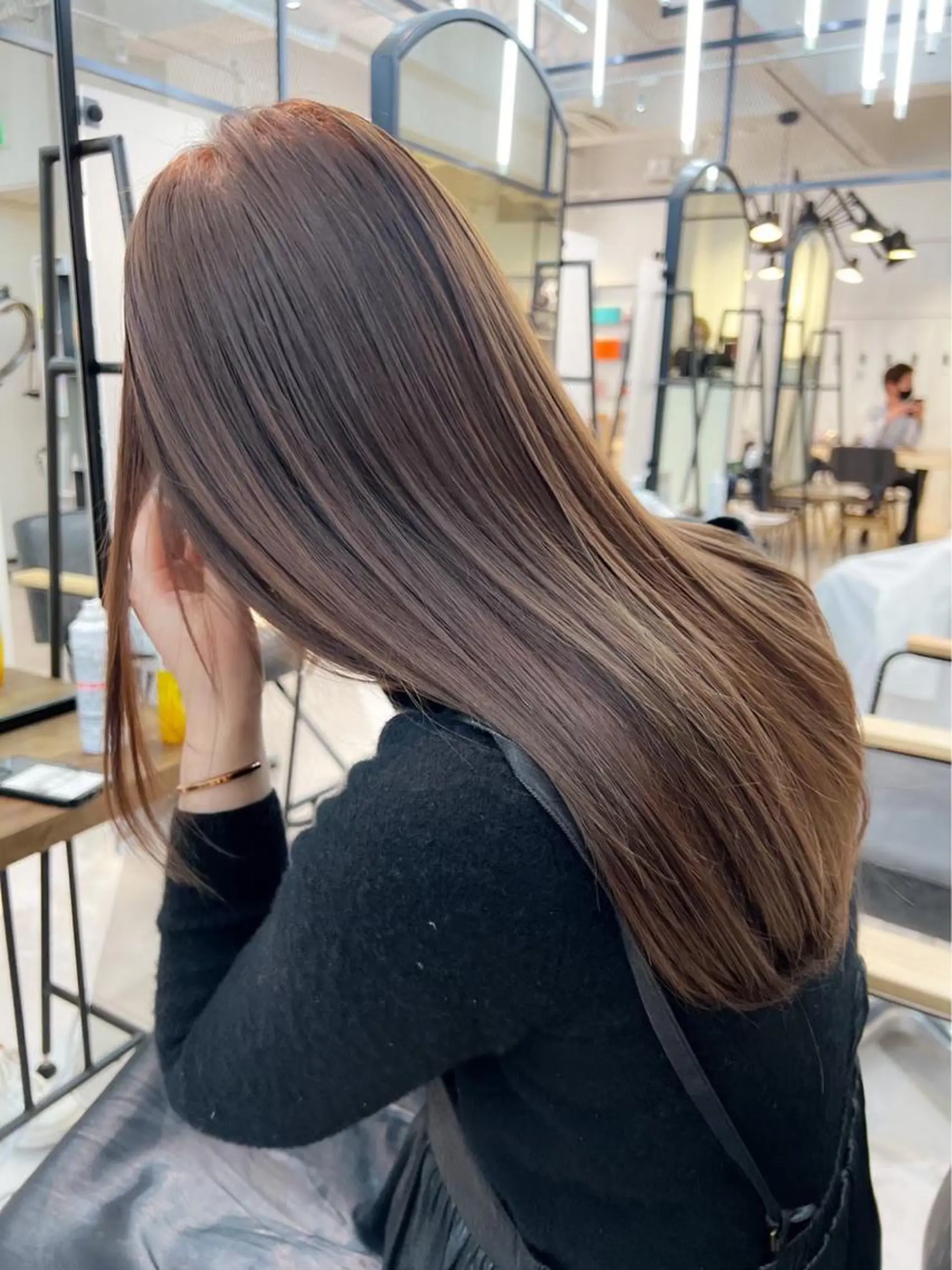 ロング カラー ブリーチ ケアブリーチ 透明感カラー デザインカラー ダブルカラー ハイトーン/マツエク AYAKA🌙のヘアスタイル