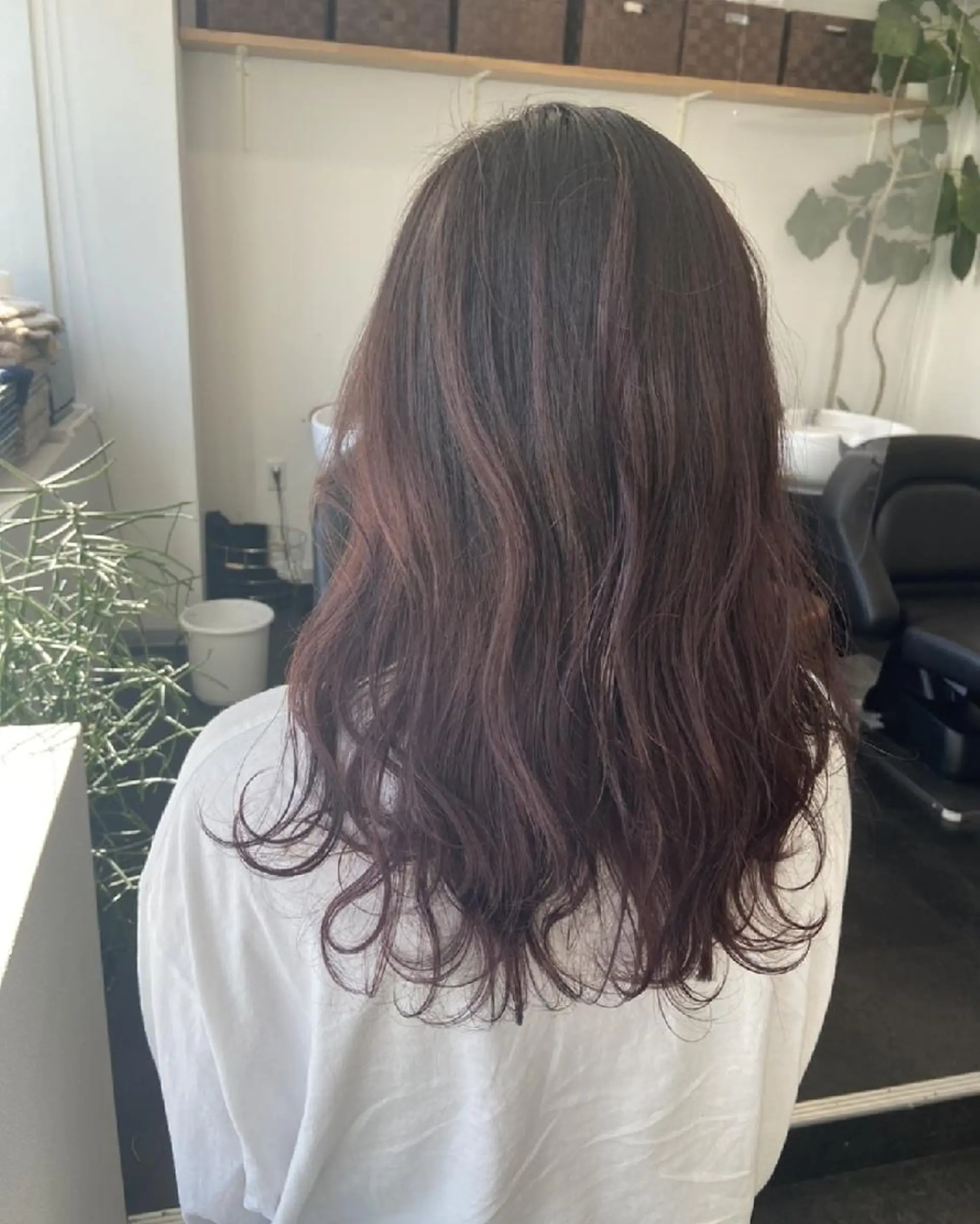 ロング カラー アッシュ バレイヤージュ ハイライトカラー ピンクカラー ピンクアッシュ JIL BLAN 京都所属・RU RIのヘアスタイル