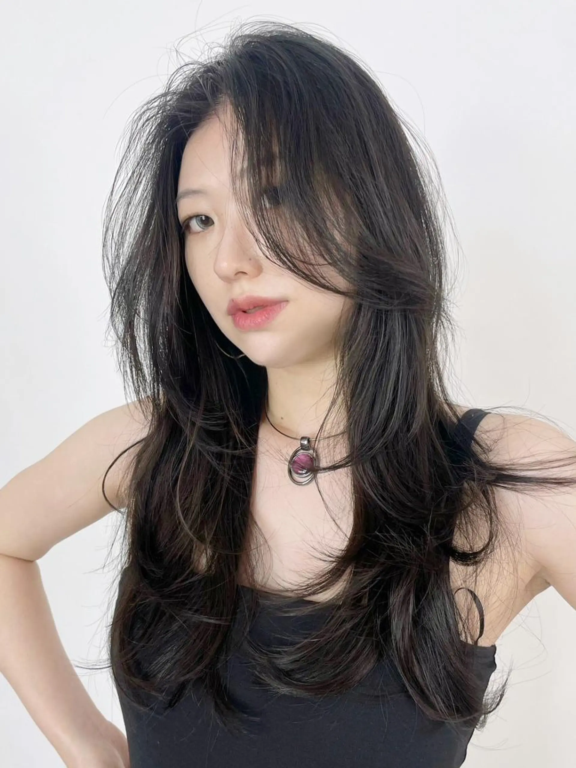 セミロング カラー レイヤーカット ITbyALBUM 八王子店のヘアスタイル