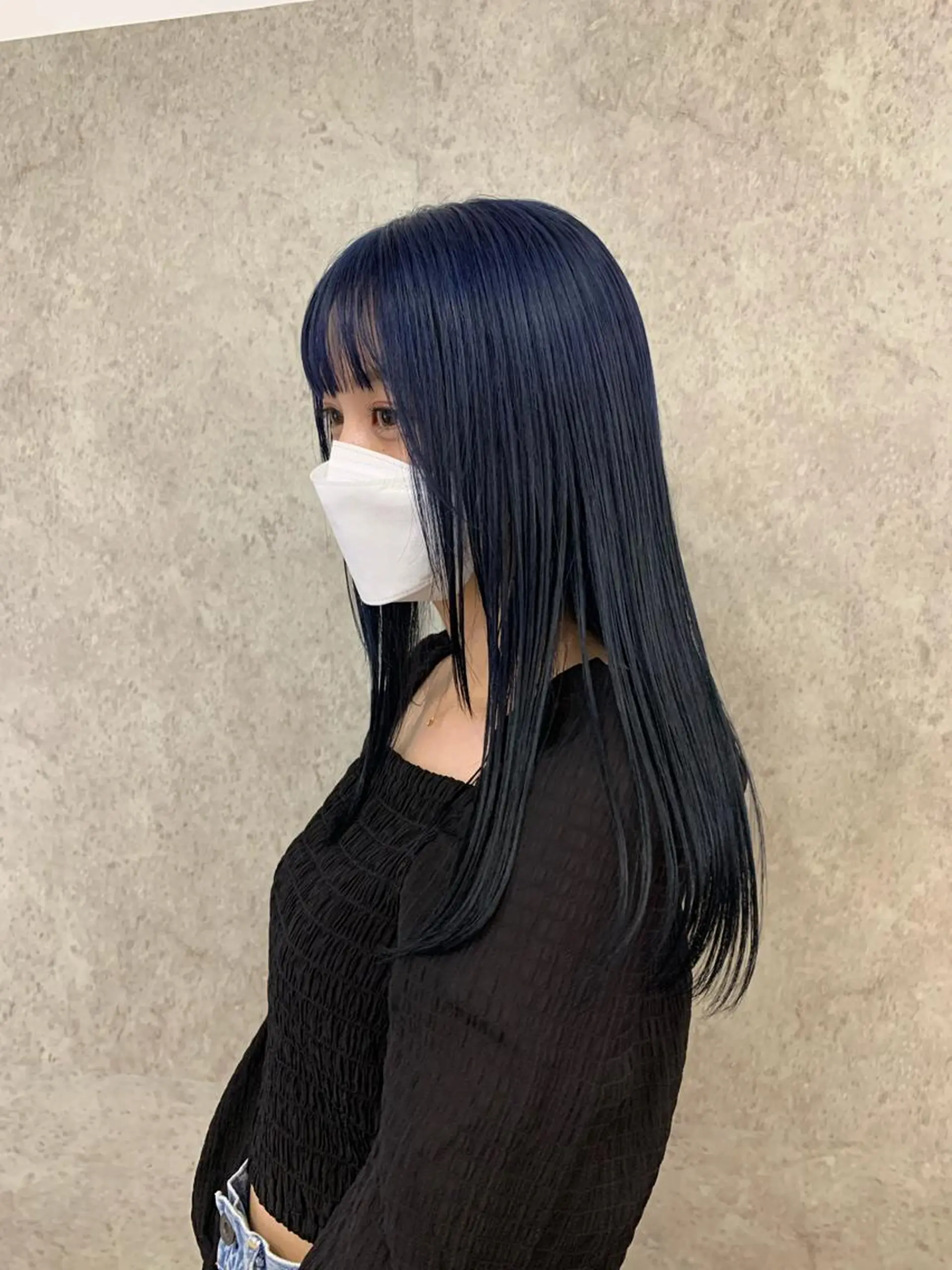 ロング カラー ブリーチ ブルーカラー ヘアカラー SYS 　by　fit所属・SYS by fit /HONOKAのヘアスタイル