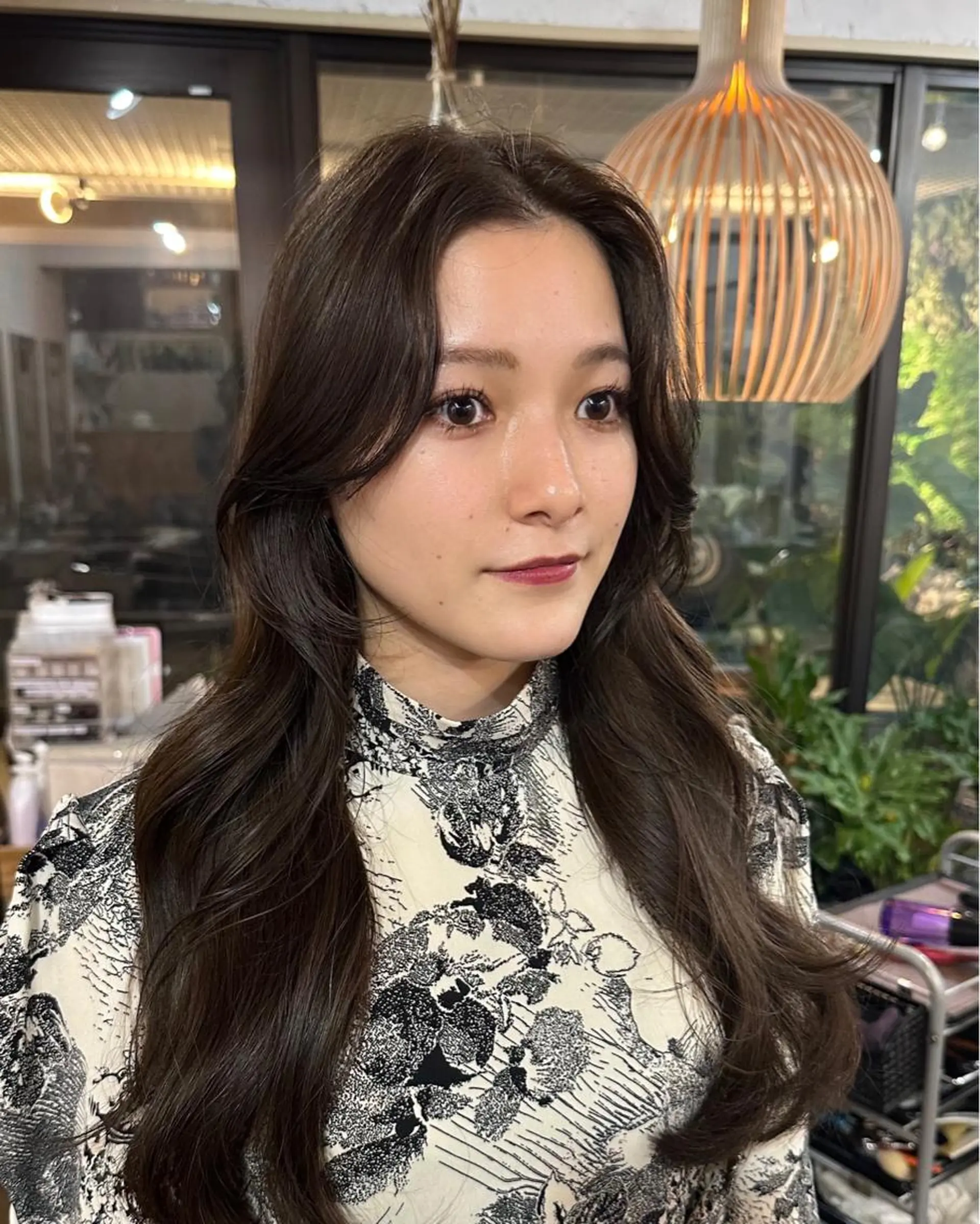 ロング カラー 切りっぱなしボブ ショートボブ バレイヤージュ ベージュカラー 黒髪 カット ヘアカラー トリートメント フリーランス所属・韓国ヘア レイヤー くびれヘアMATSUのヘアスタイル