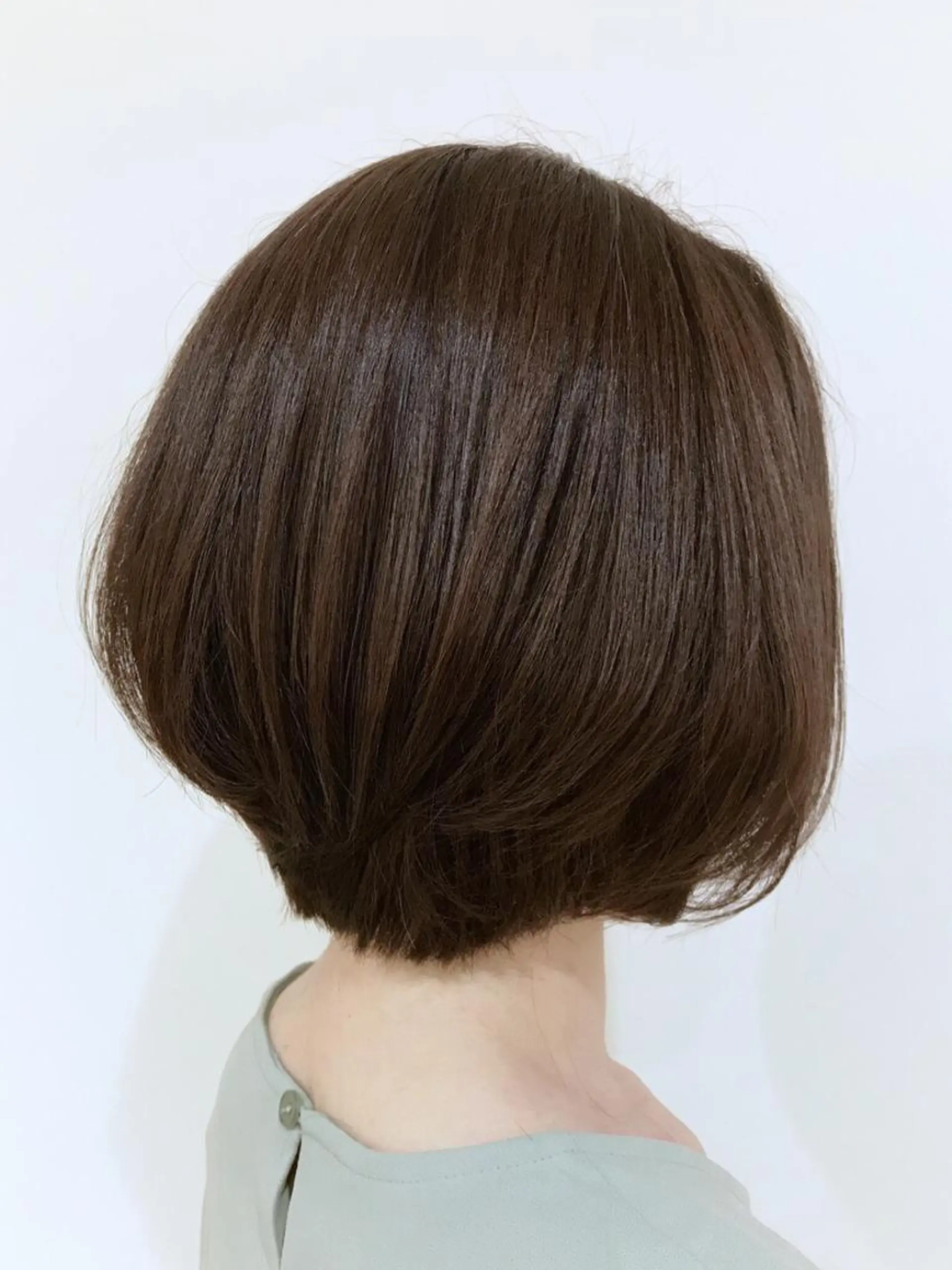 ショート カラー 前下がりボブ ボブ カット ハイライト/髪質改善 ✂️十河祐輝のヘアスタイル