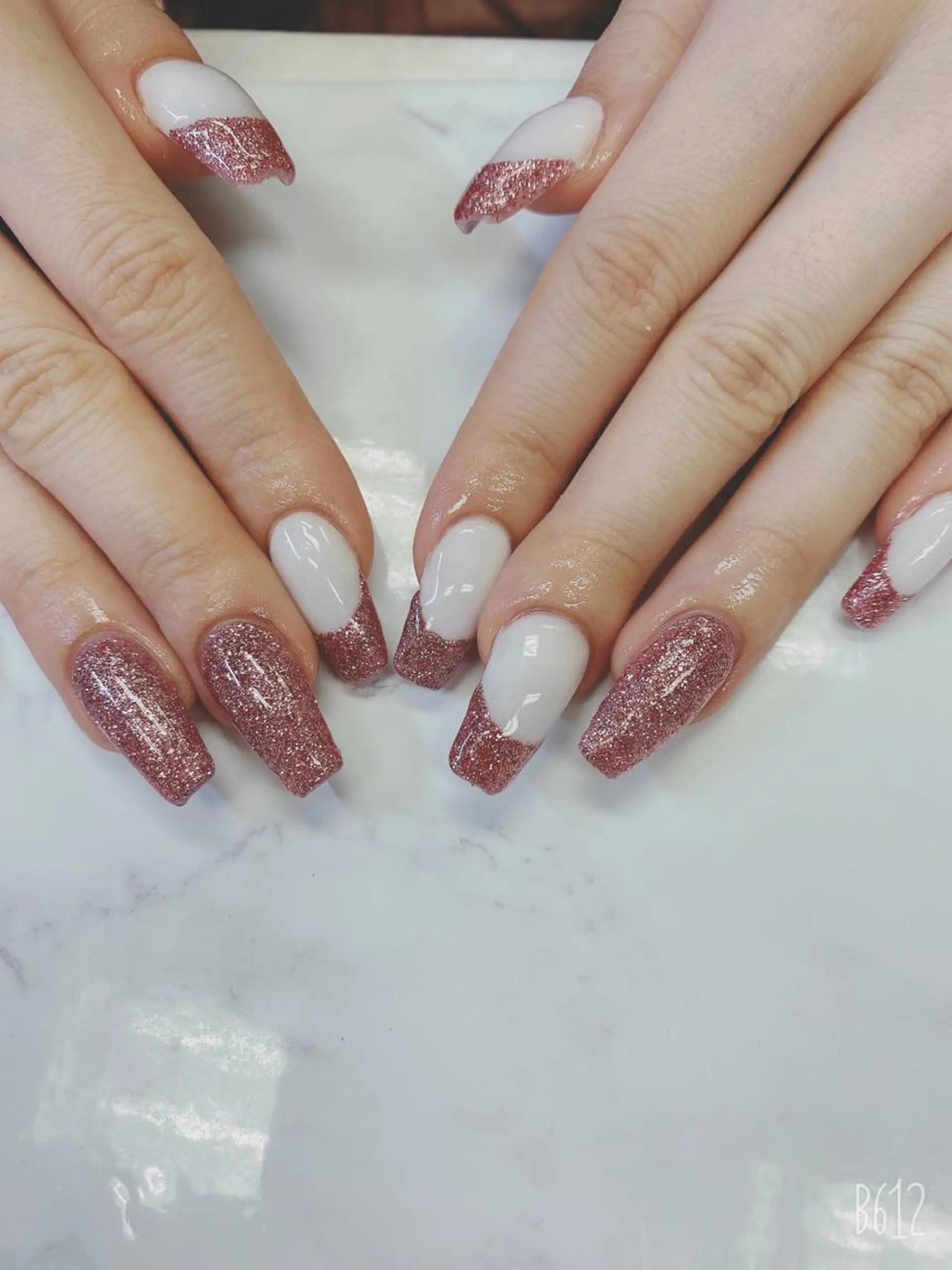 ミディアム ハンドネイル JNA認定講師🌸 RIEのネイルデザイン