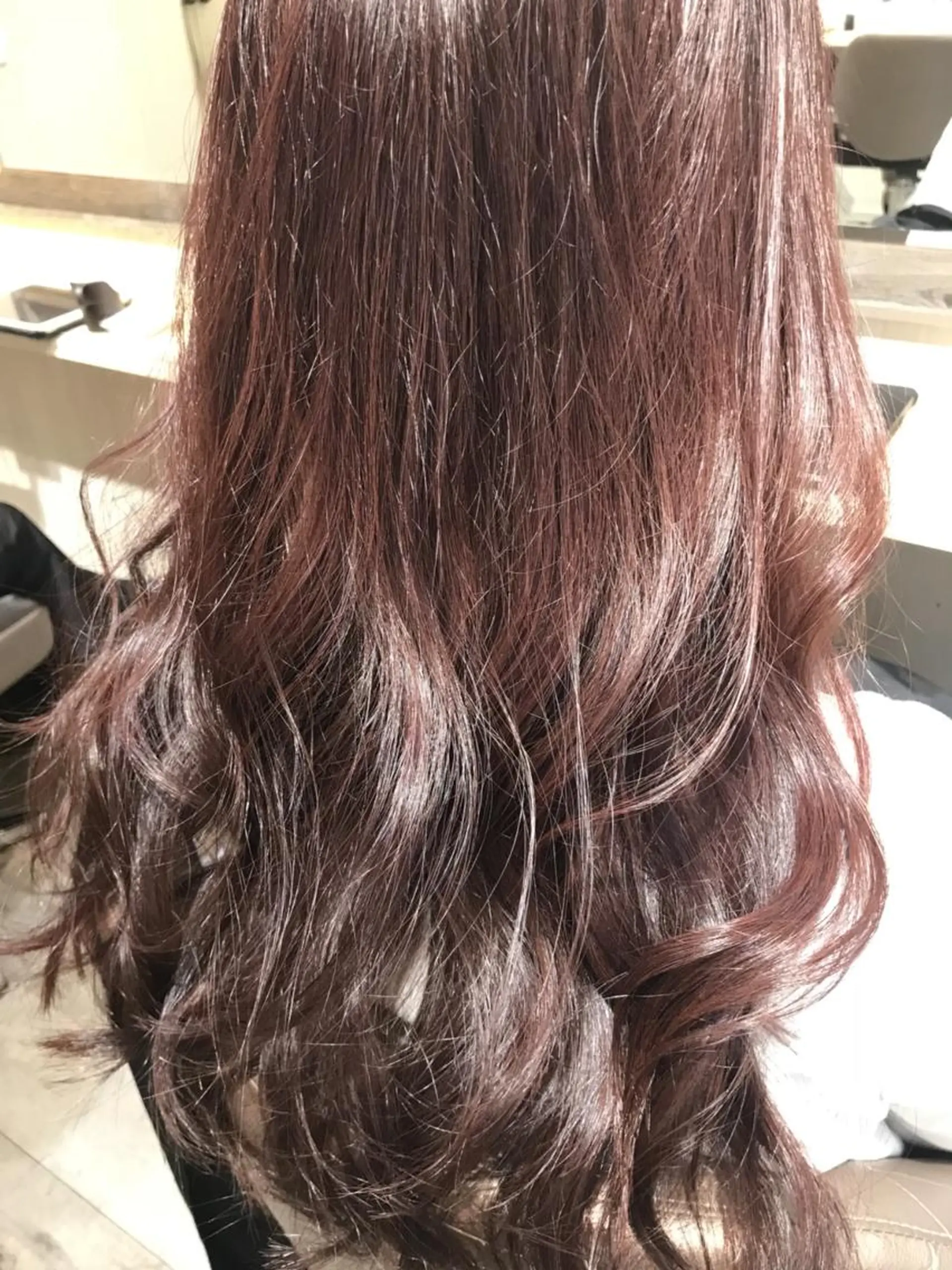 カラー ハイライトカラー 嶋村夏実🌼レイヤー 🌸白髪ぼかしのヘアスタイル