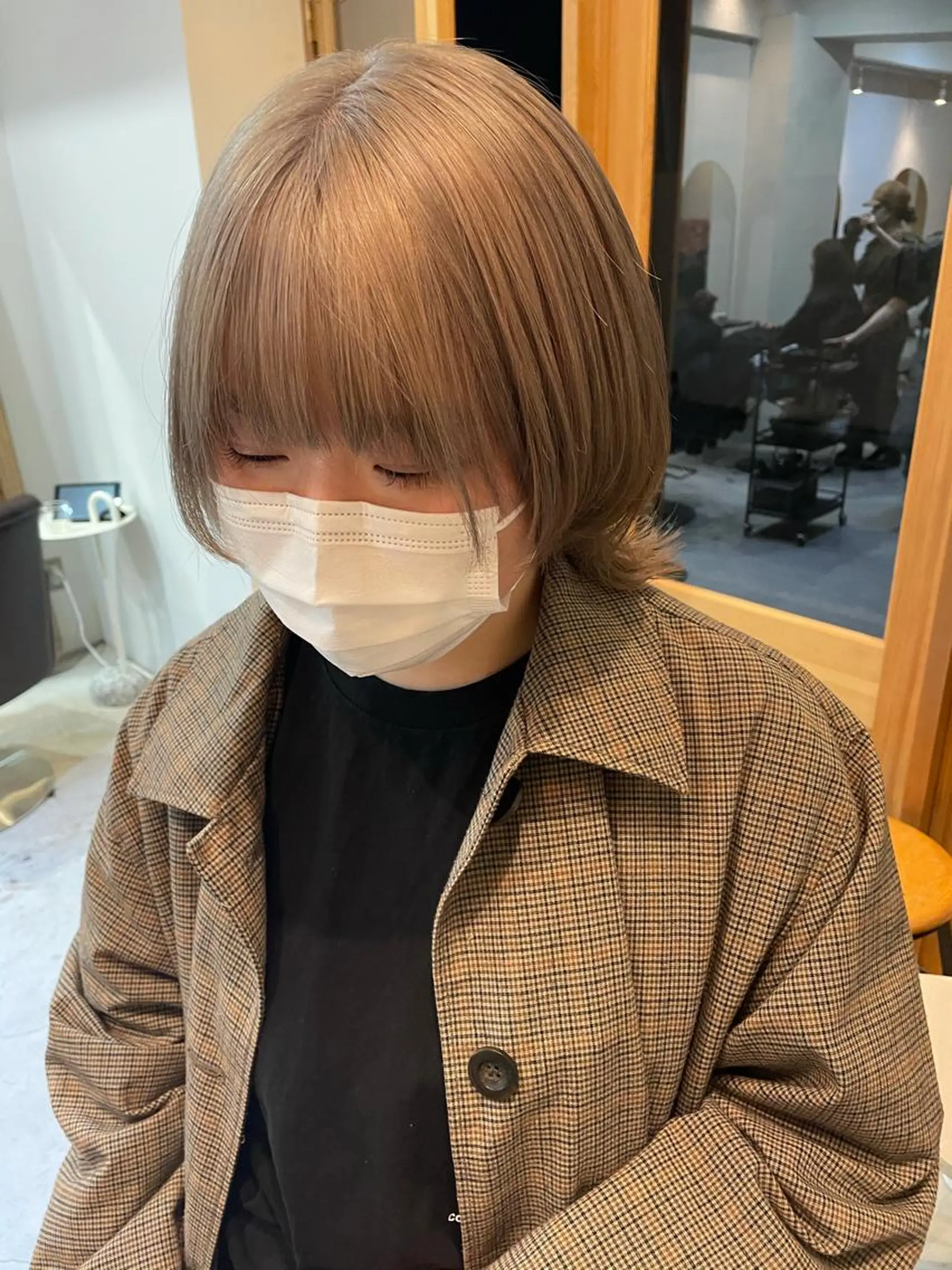 ミディアム カラー ベージュカラー ホワイトベージュ 中目黒🌼 🌼ハナのヘアスタイル