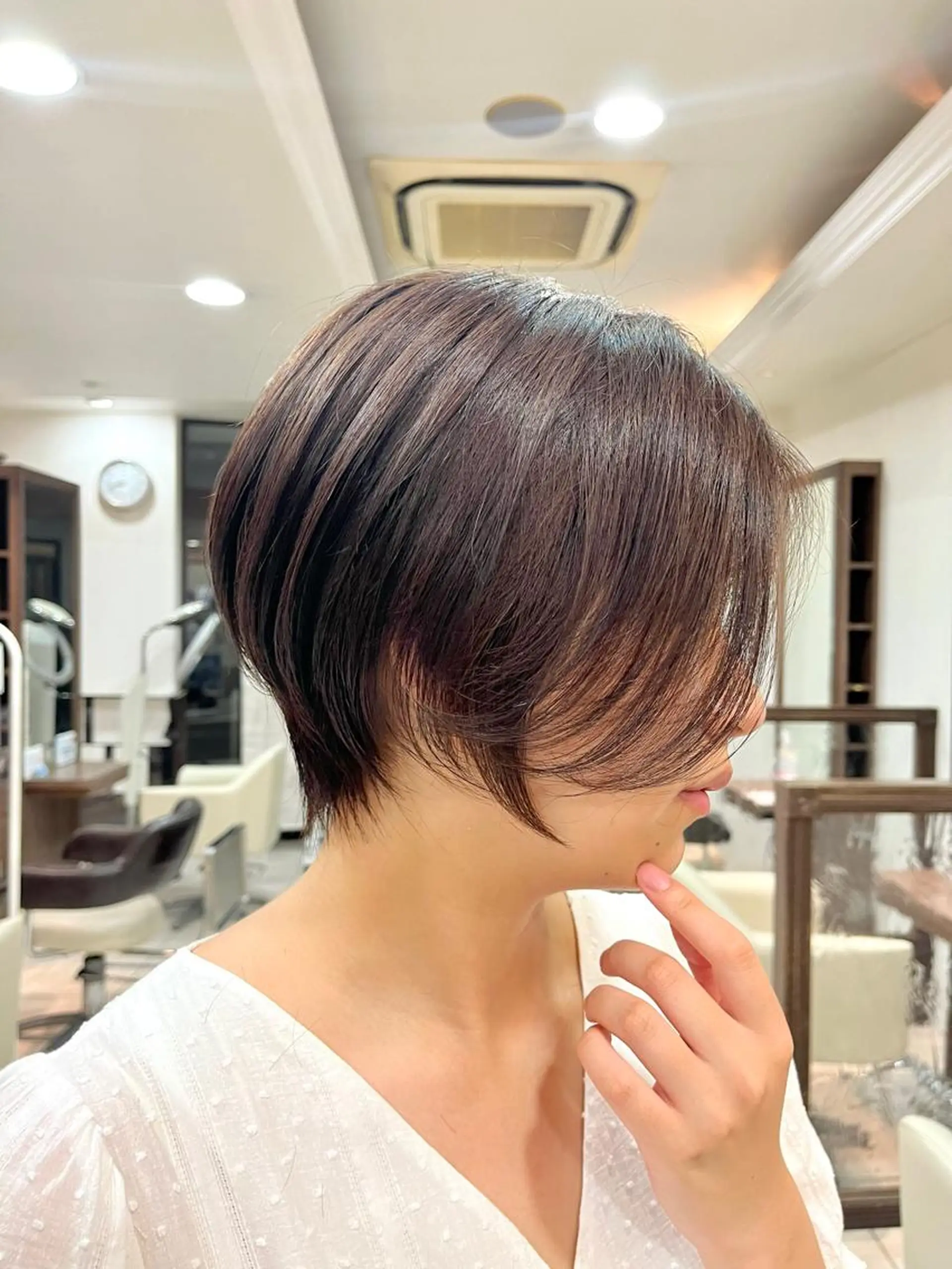 ショート ショートボブ ハンサムショート ボブ くびれヘア ハイライト カット トリートメント ✨髪質改善・縮毛矯正 専門美容室マーベルのヘアスタイル