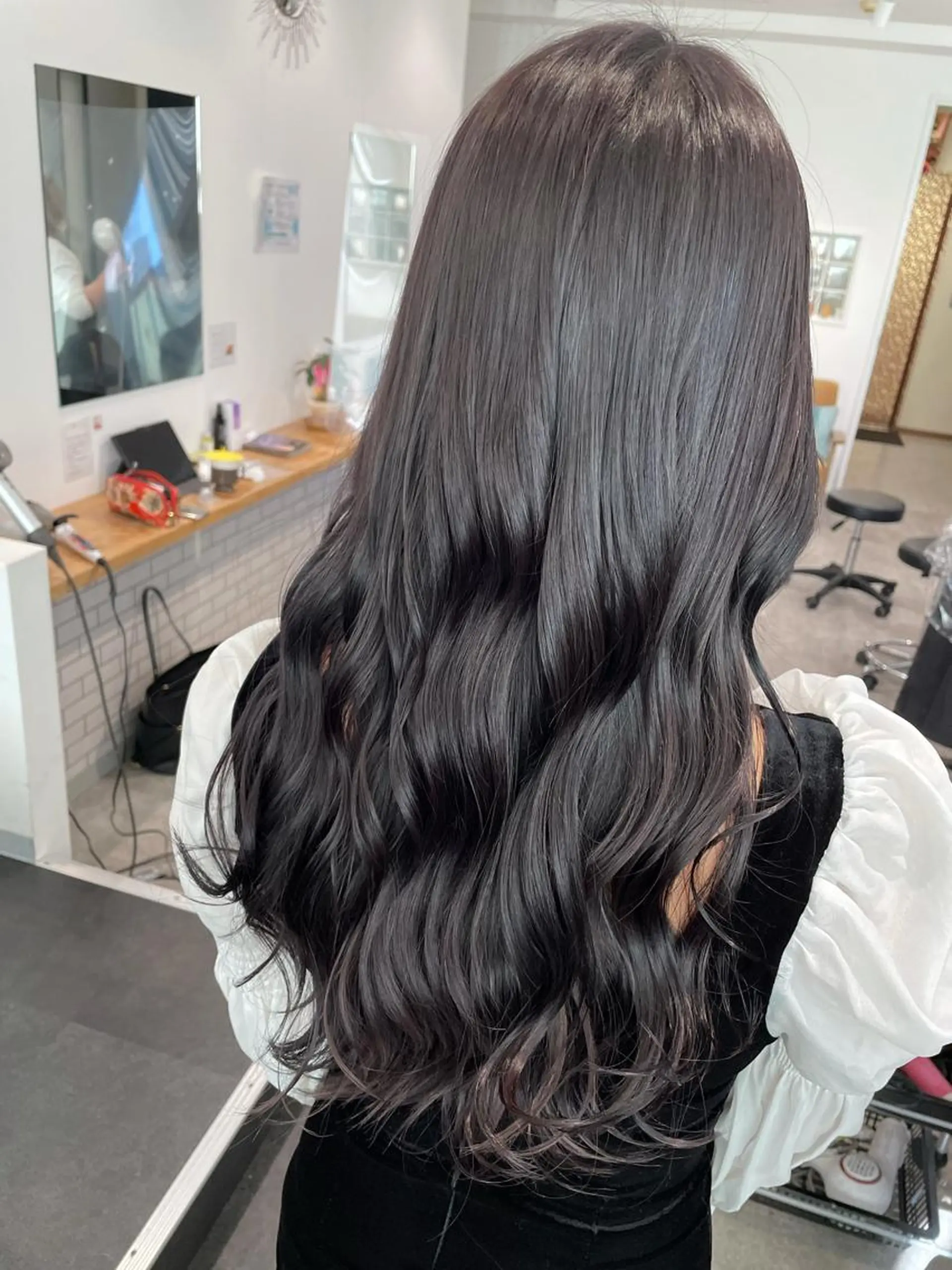 ロング カラー アッシュ ブリーチ オレンジ バイオレットカラー ヘアカラー 京都美容師 塩のヘアスタイル