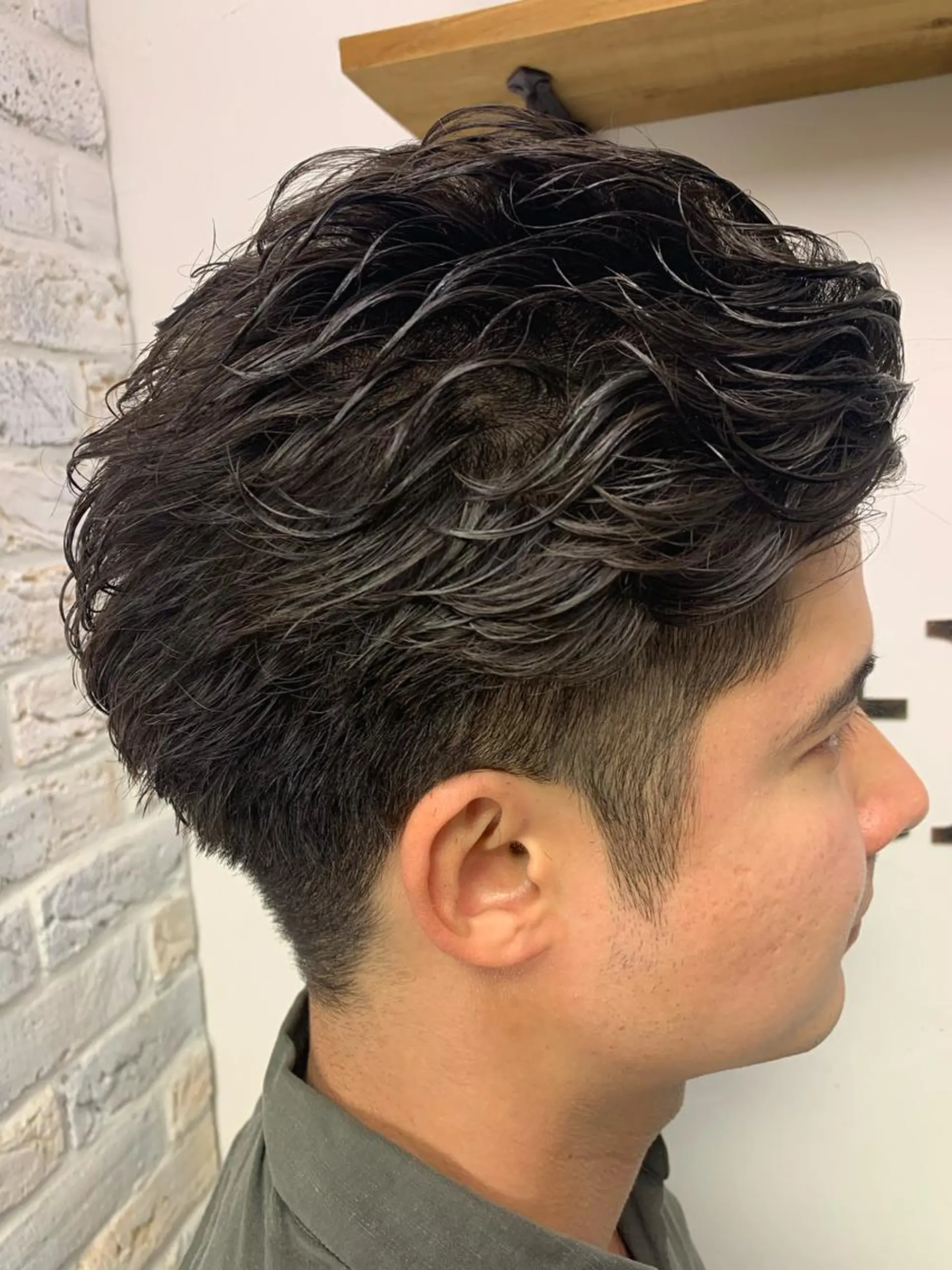 パーマ メンズ メンズカット　パーマ 特化美容師　中野稜平のヘアスタイル
