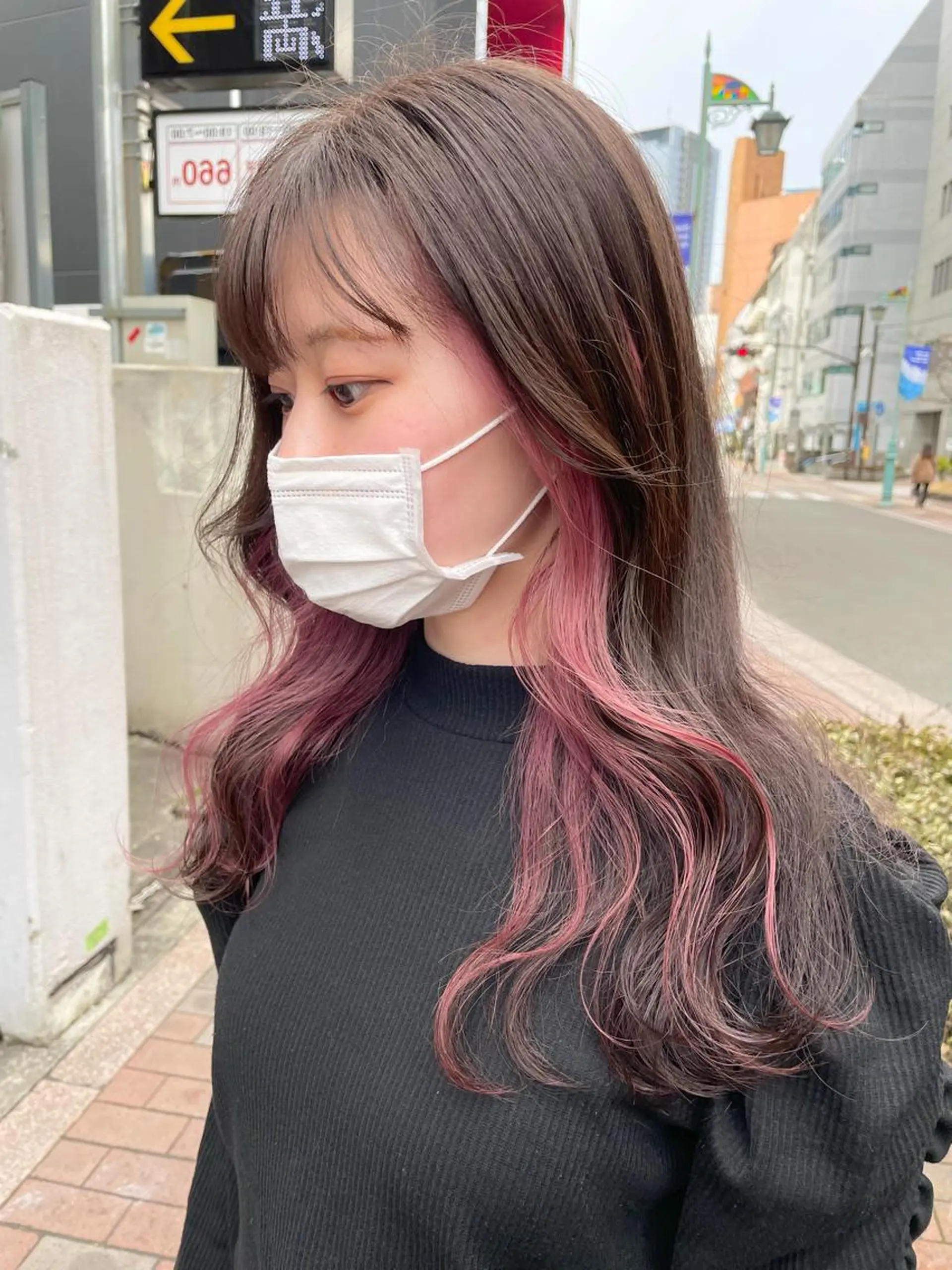 セミロング カラー ピンクカラー カット ヘアカラー トリートメント 佐藤 魁人のヘアスタイル