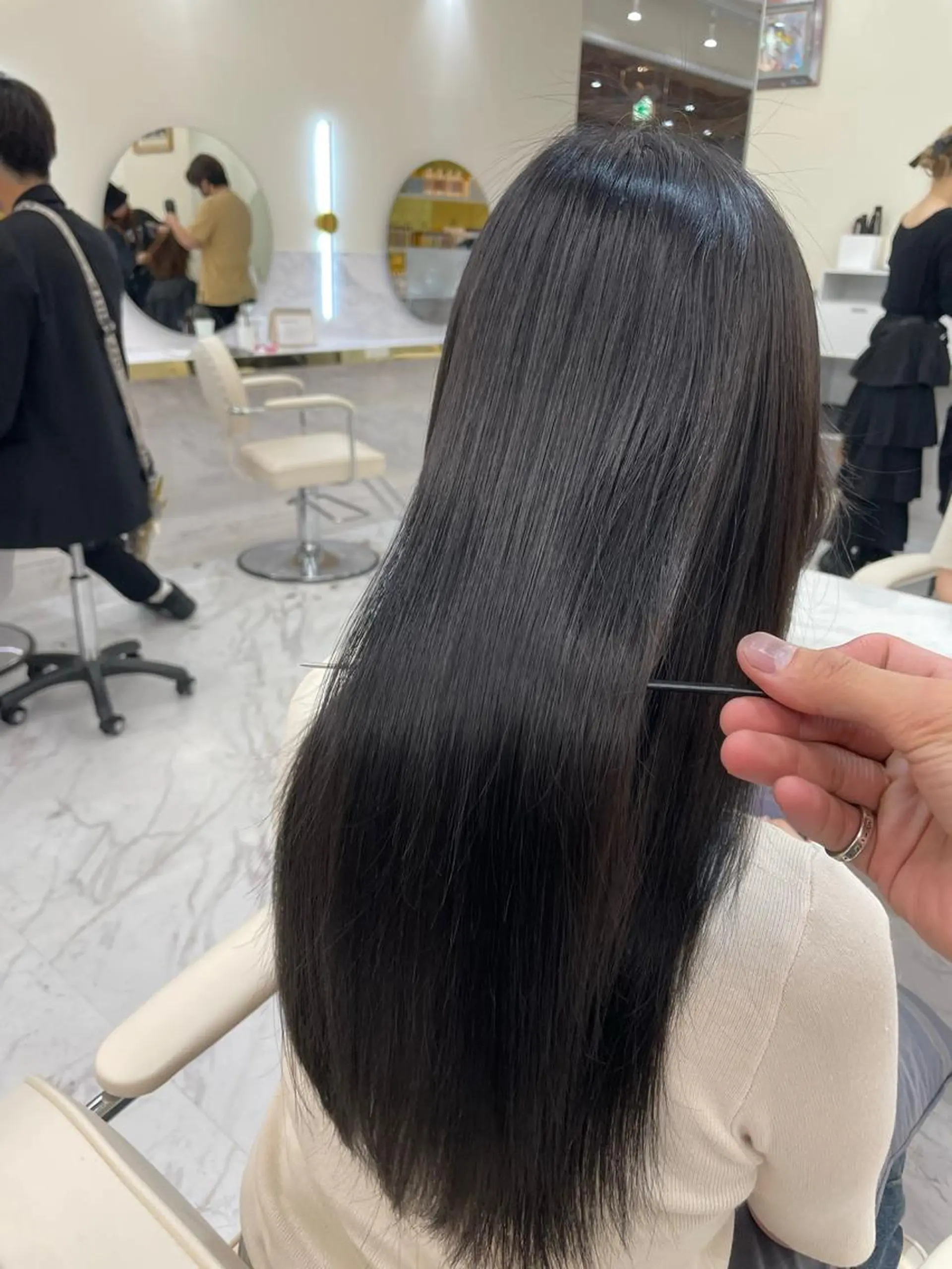 ロング カラー 縮毛矯正 カット ヘアカラー 縮毛矯正 トリートメント 髪質改善支持率 NO.1🌹松野力也のヘアスタイル