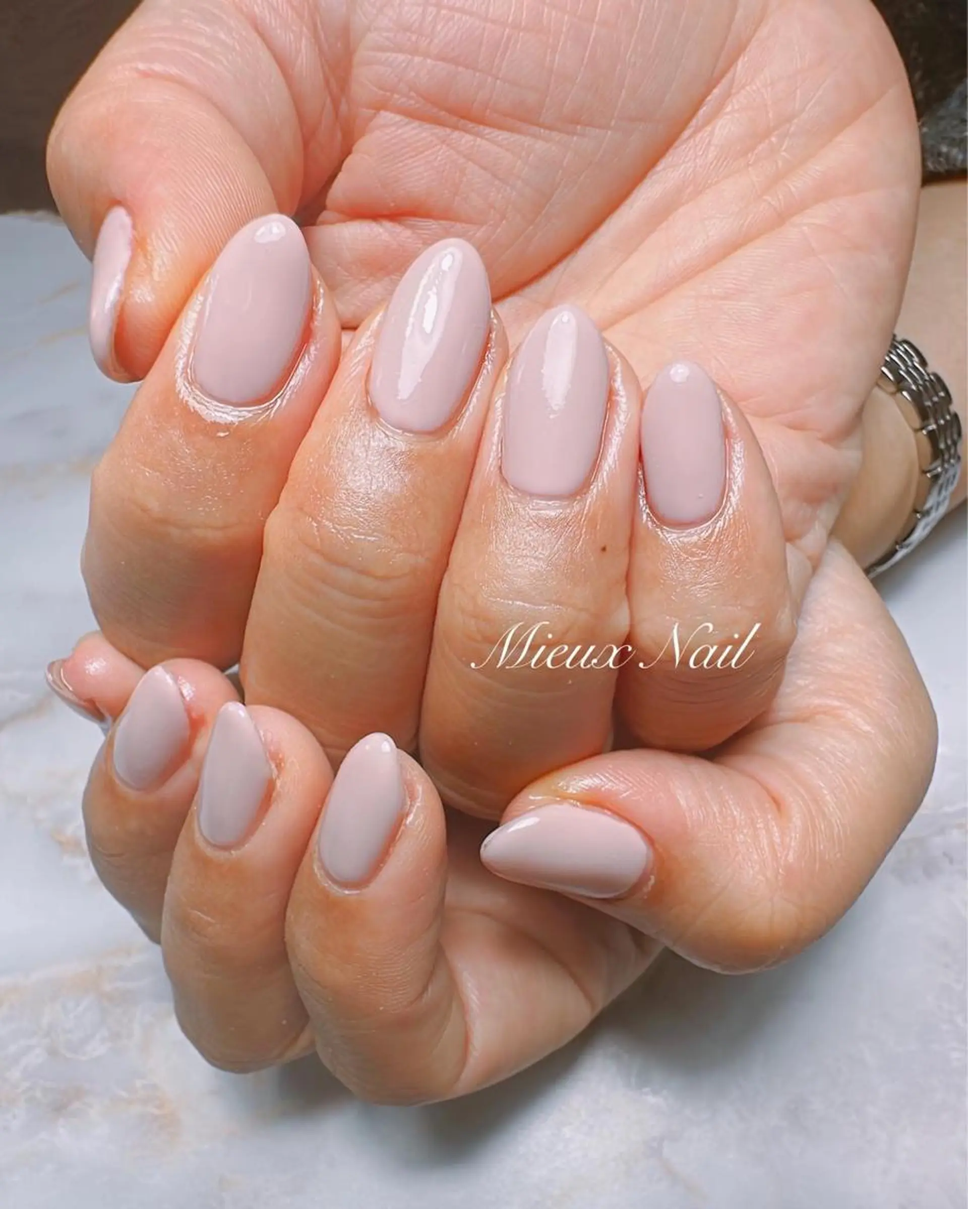 ネイル ブルー オフィスネイル ワンカラーネイル ピンク ピンクベージュ 市川 麻衣子のネイルデザイン