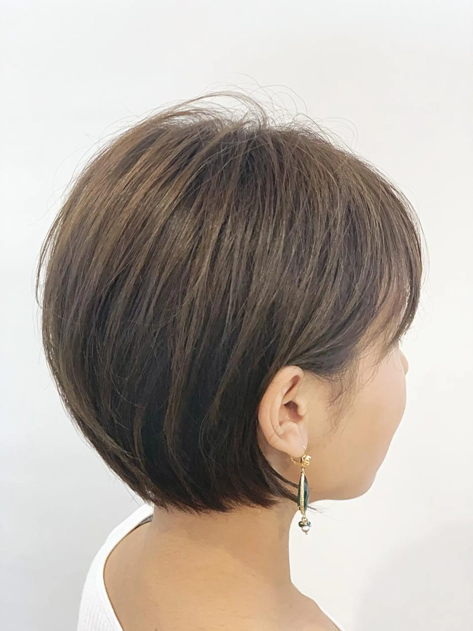 ショート ショートヘア ヘアカラー トリートメント 平尾 拓也のヘアスタイル
