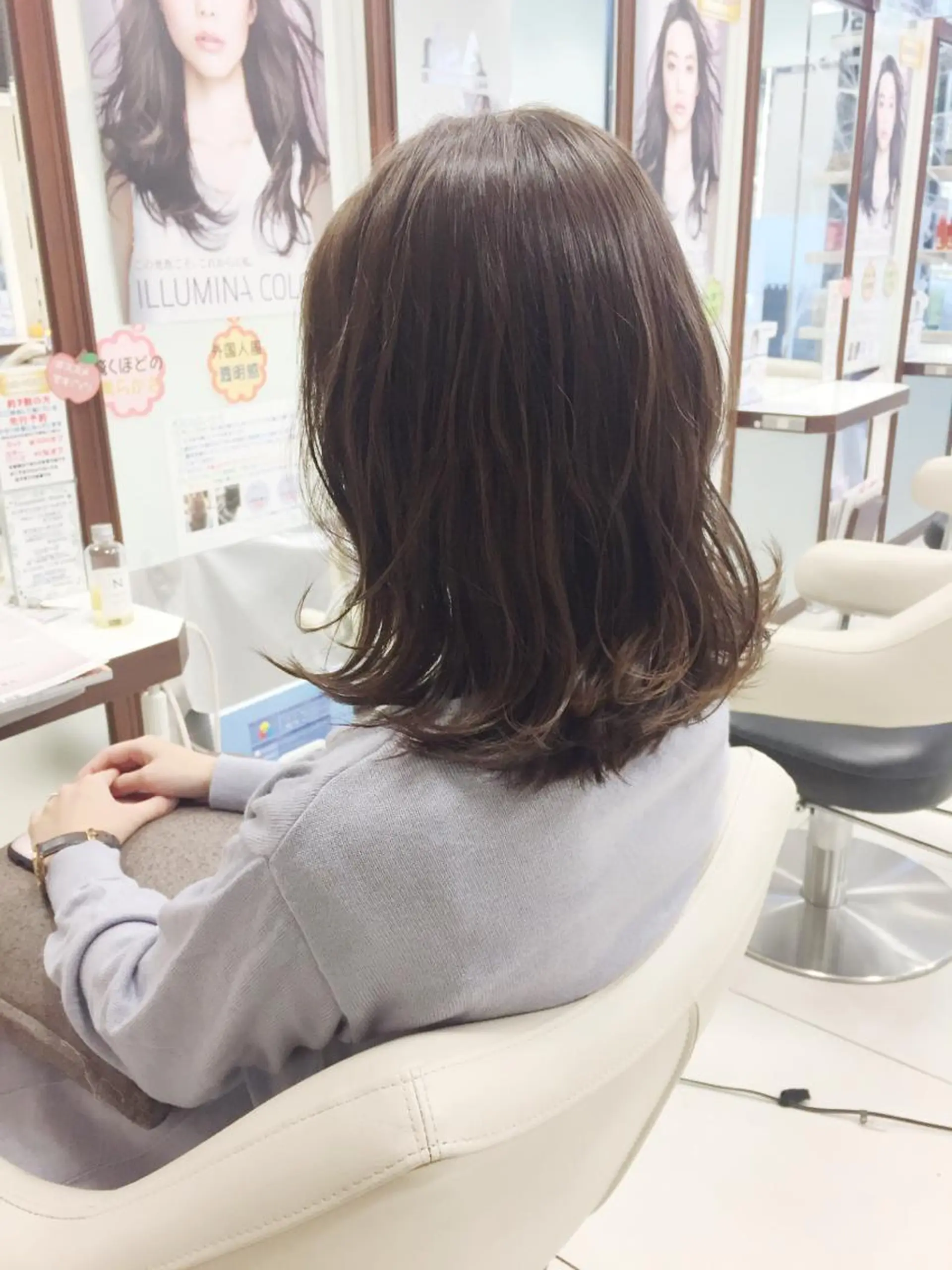 ミディアム ally新百合ヶ丘 フジムラユウスケのヘアスタイル