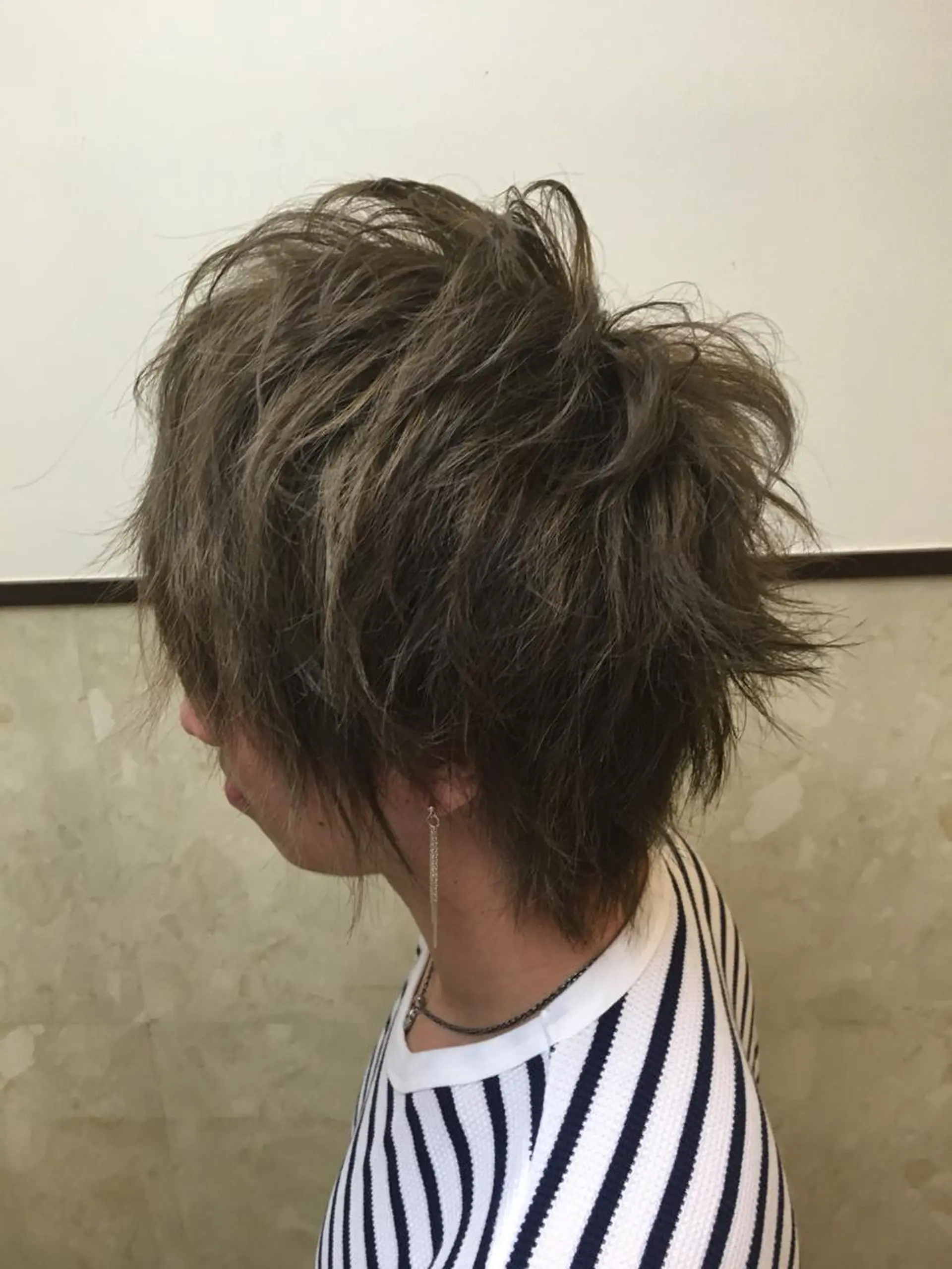 ショート メンズ メンズブリーチ 松本 剛成のヘアスタイル