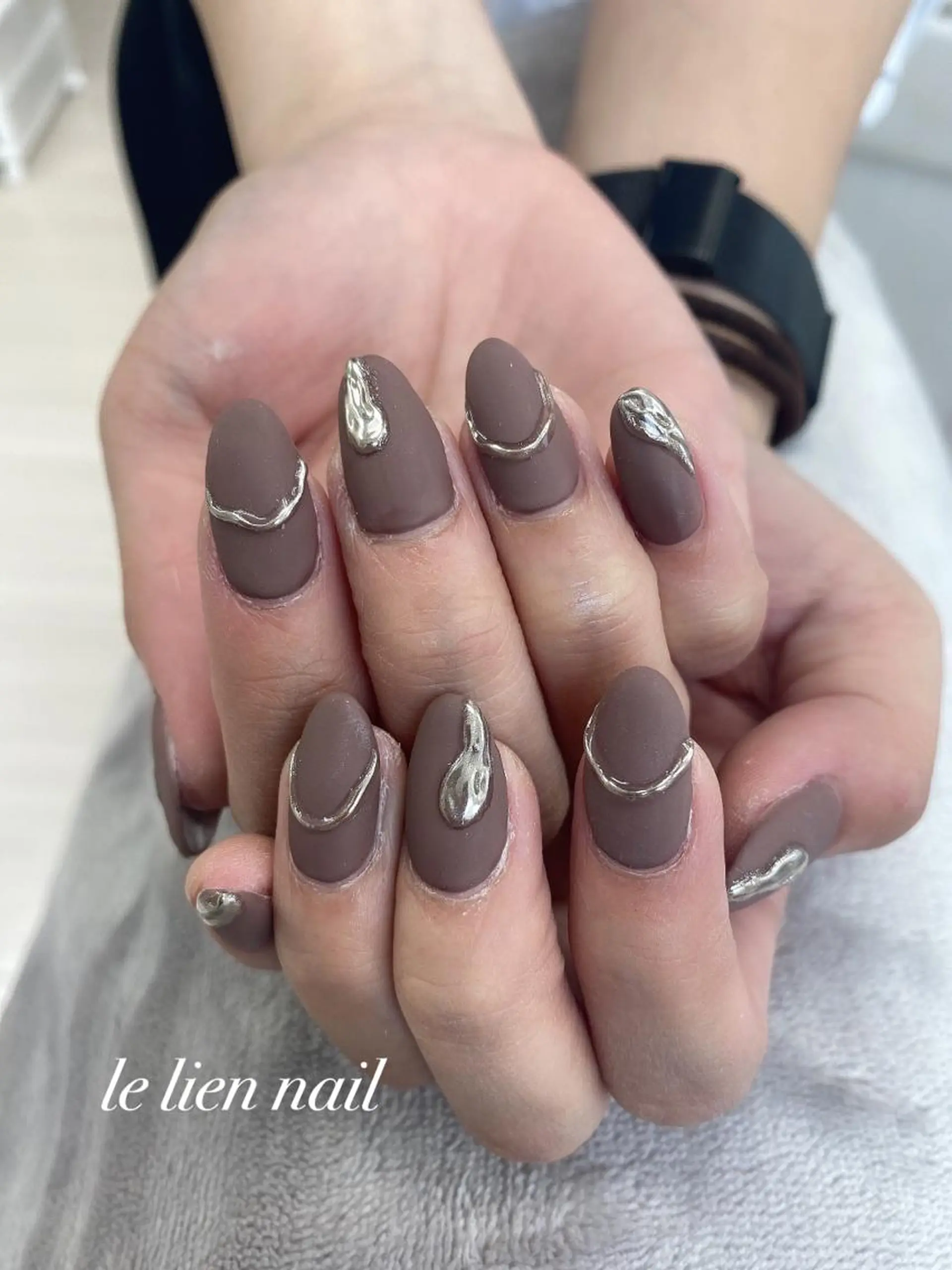 ネイル マットネイル ニュアンスネイル ハンドネイル le lien nailのネイルデザイン
