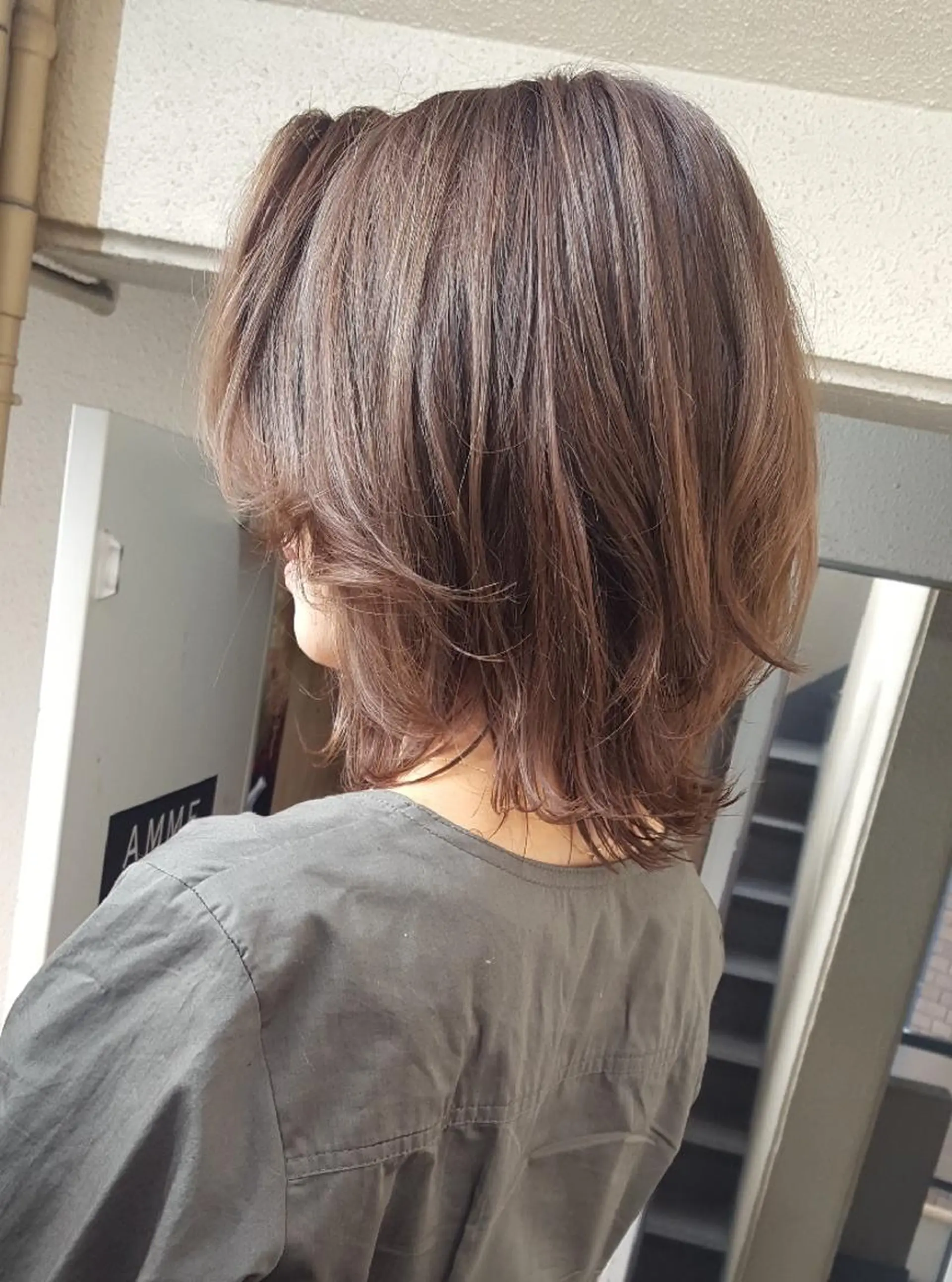 ミディアム カラー ミディアムレイヤー レイヤーカット カット ヘアカラー トリートメント 🔳髪質改善🔳 岡本陽のヘアスタイル